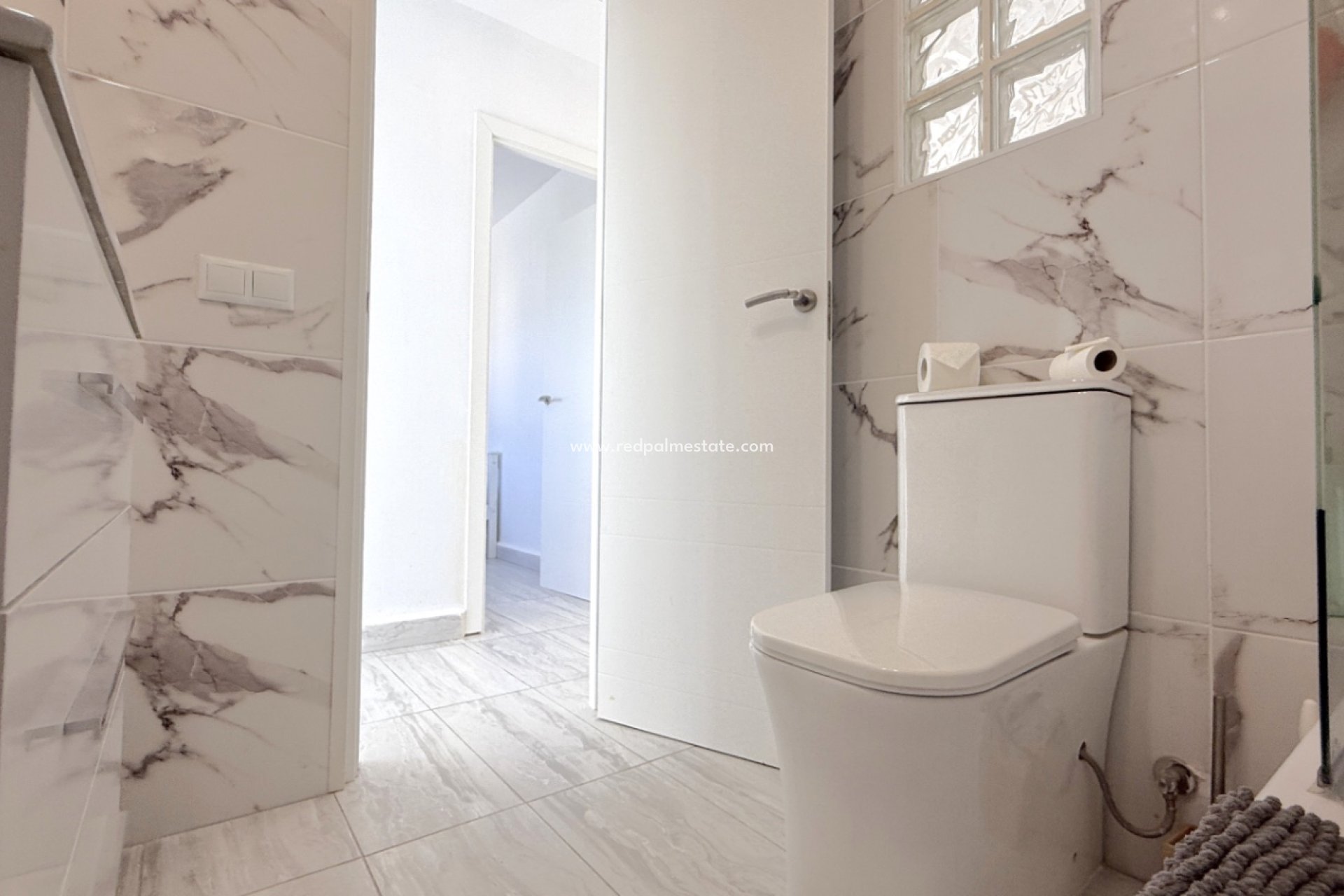 Resale - Town House -
Orihuela Costa - Inland