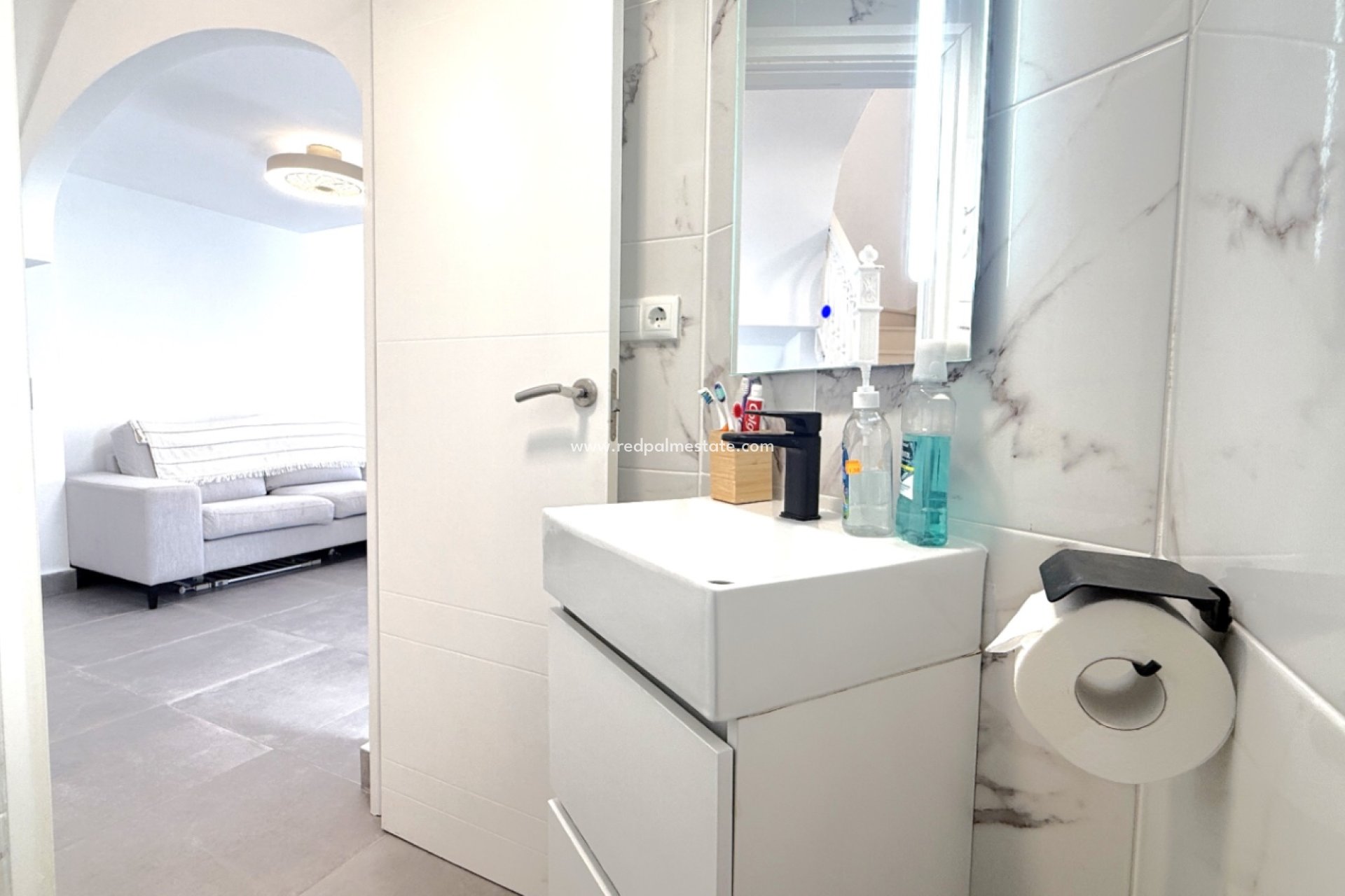 Resale - Town House -
Orihuela Costa - Inland