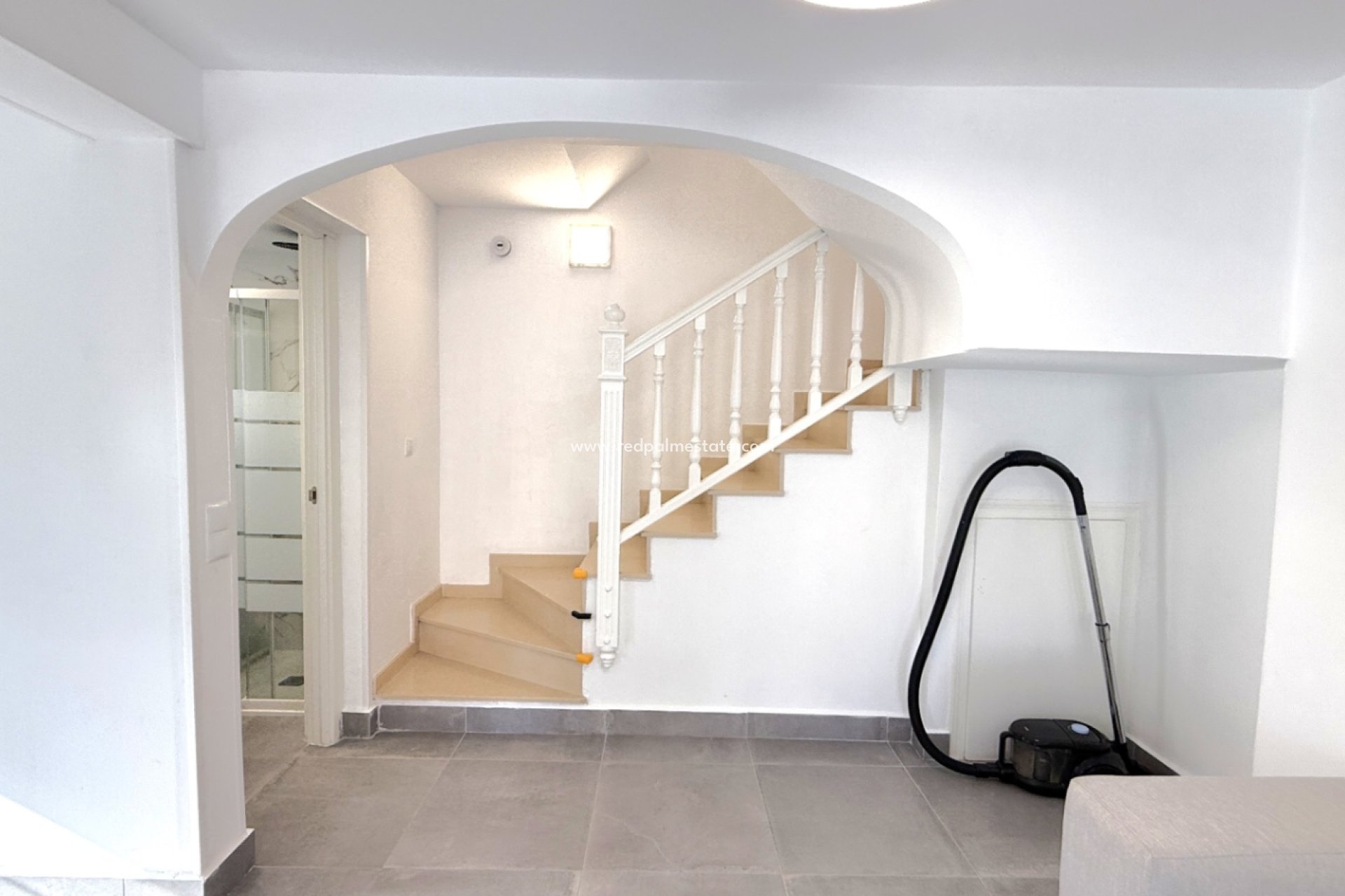 Resale - Town House -
Orihuela Costa - Inland