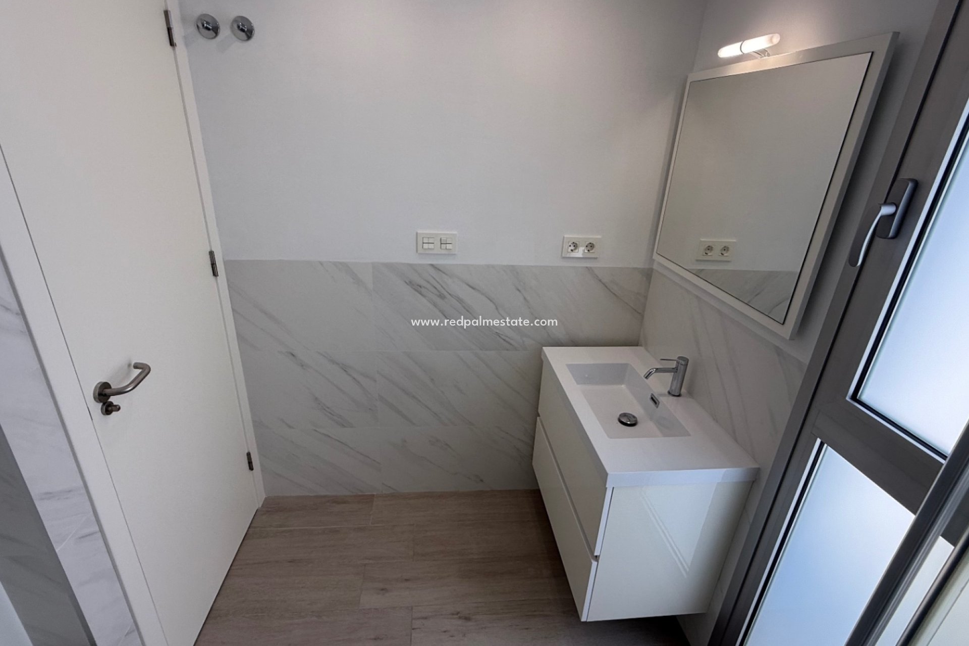 Resale - Town House -
Orihuela Costa - Inland