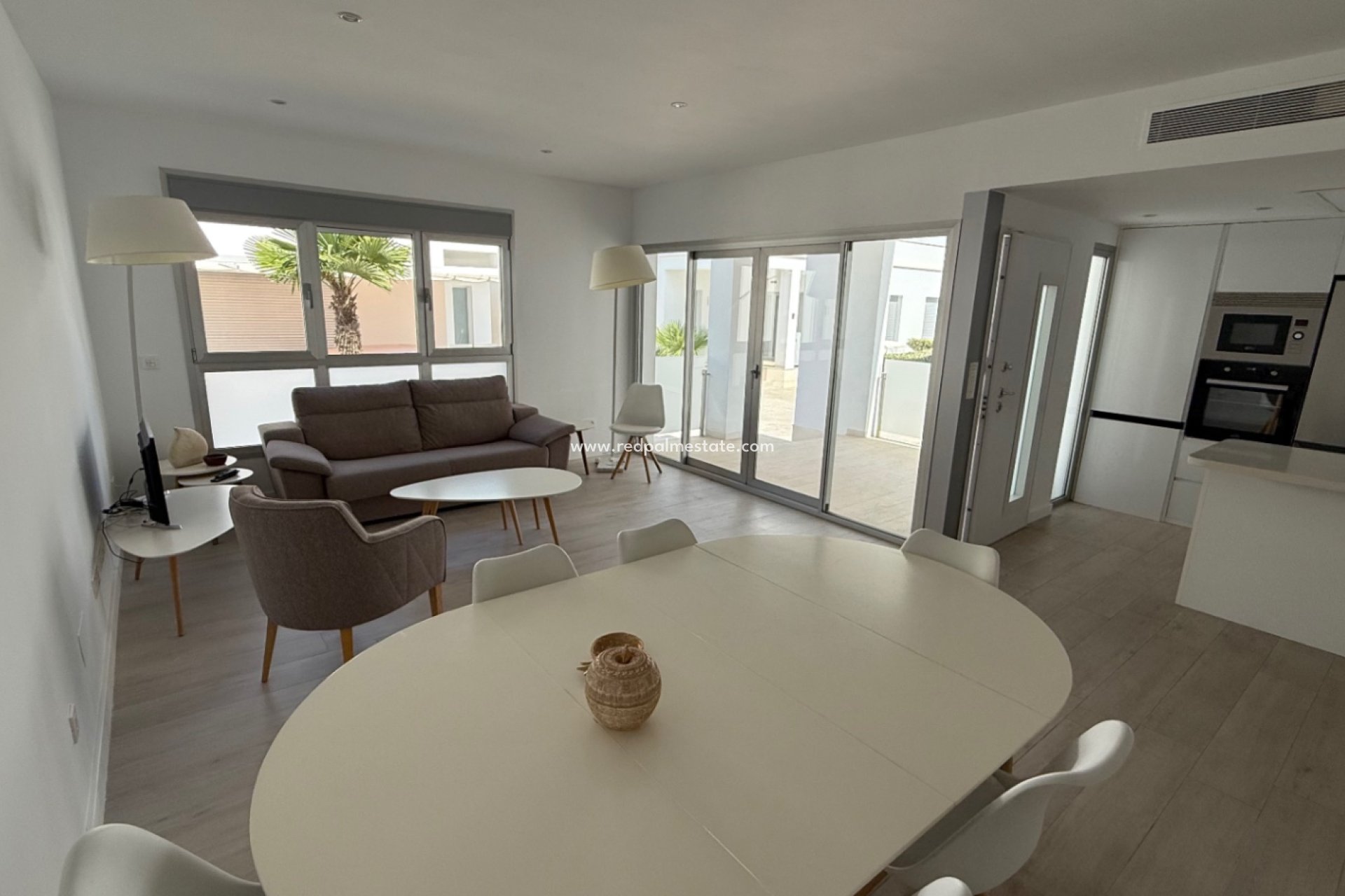 Resale - Town House -
Orihuela Costa - Inland