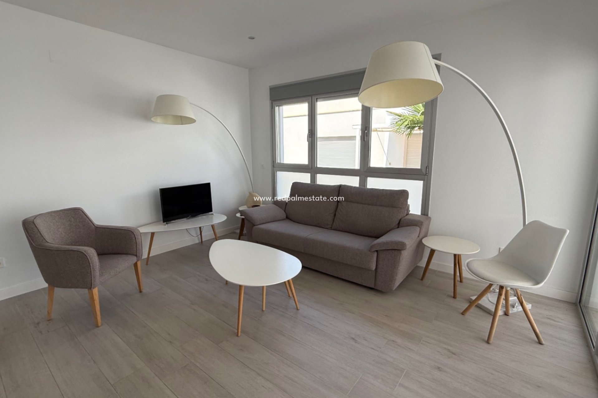 Resale - Town House -
Orihuela Costa - Inland