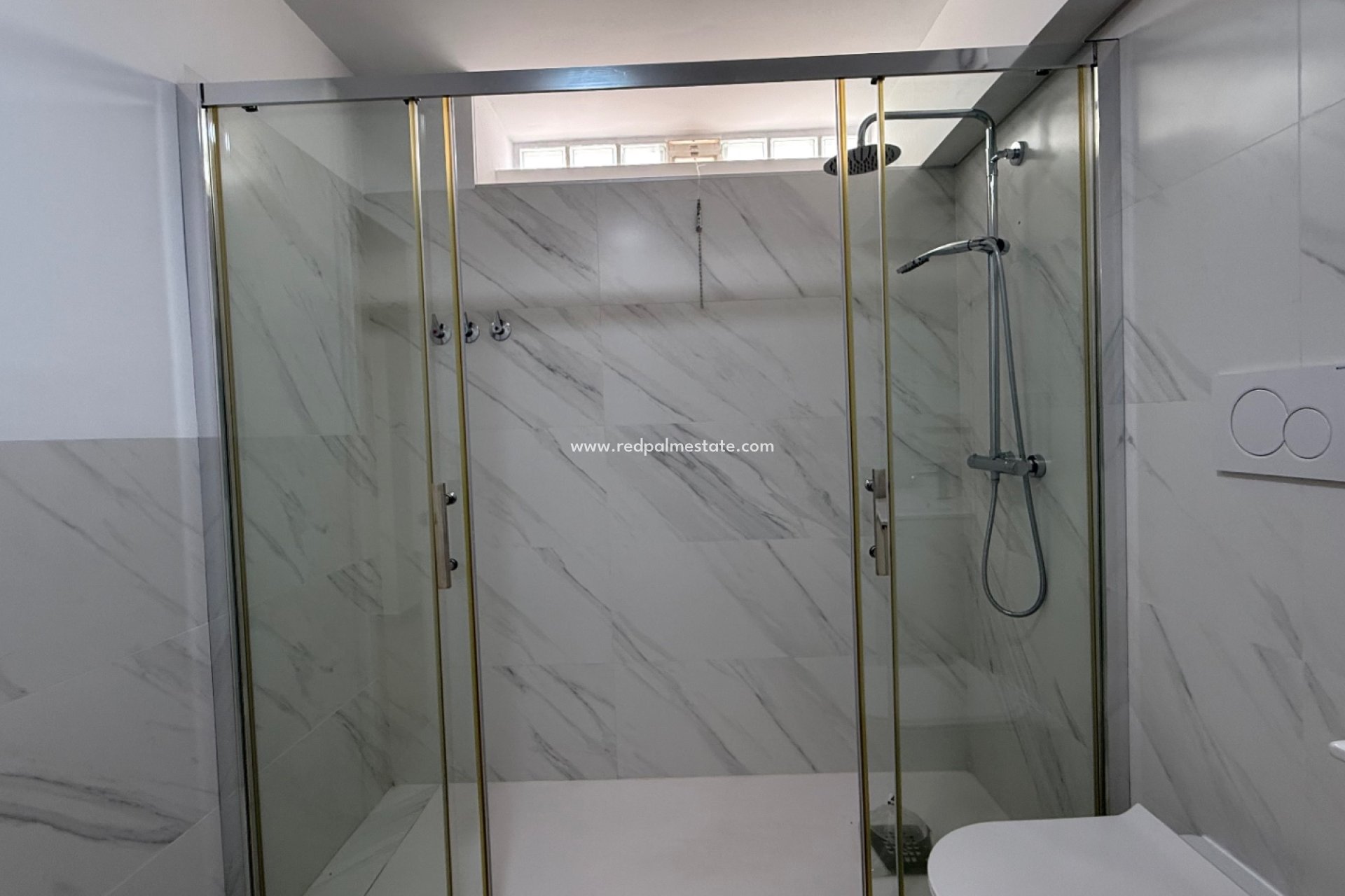 Resale - Town House -
Orihuela Costa - Inland