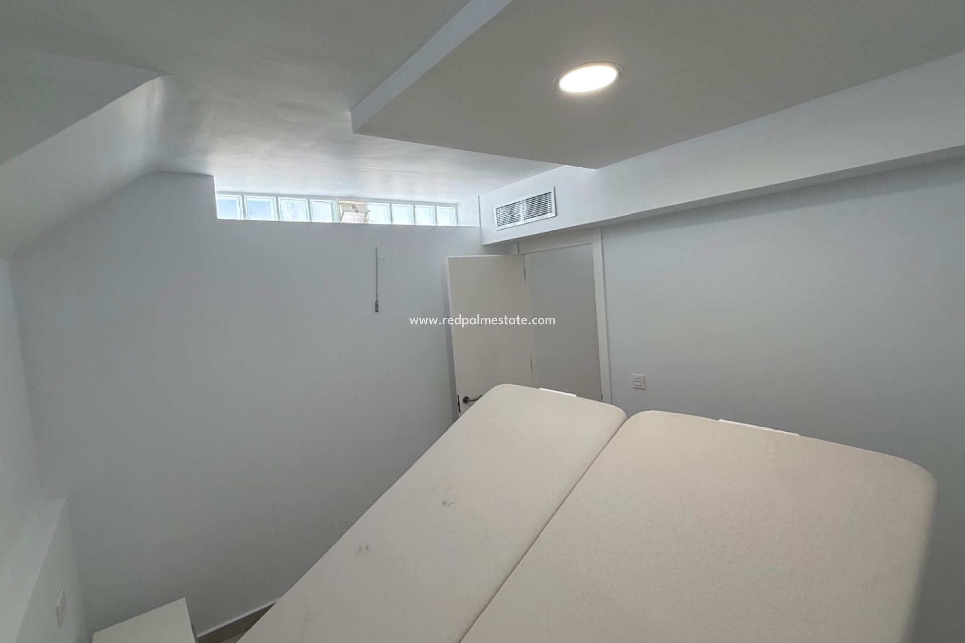 Resale - Town House -
Orihuela Costa - Inland