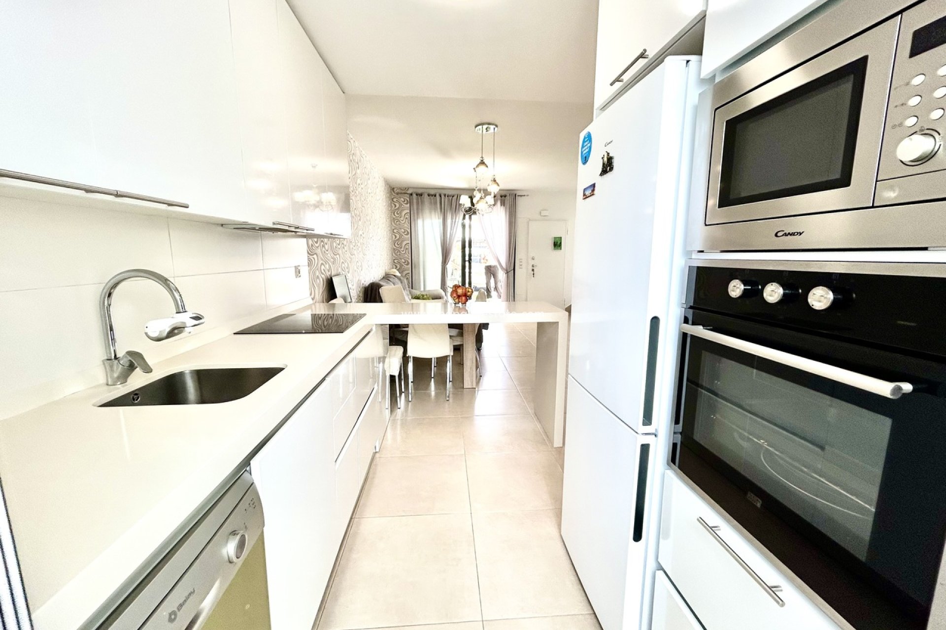 Resale - Town House -
Orihuela Costa - Inland