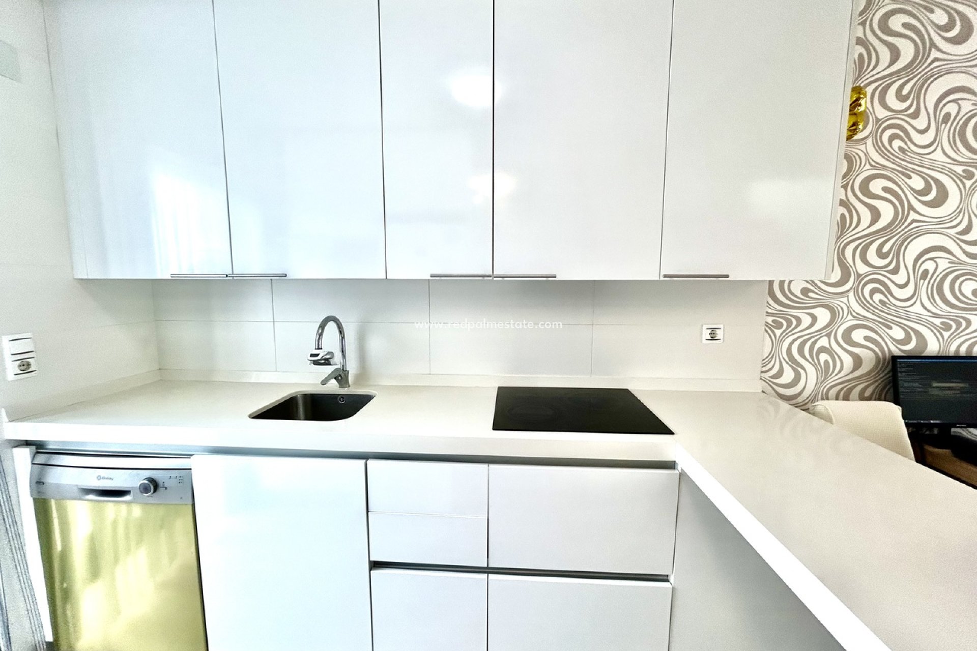 Resale - Town House -
Orihuela Costa - Inland