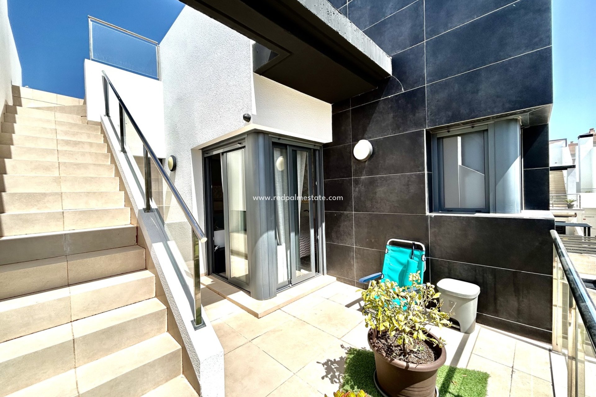 Resale - Town House -
Orihuela Costa - Inland