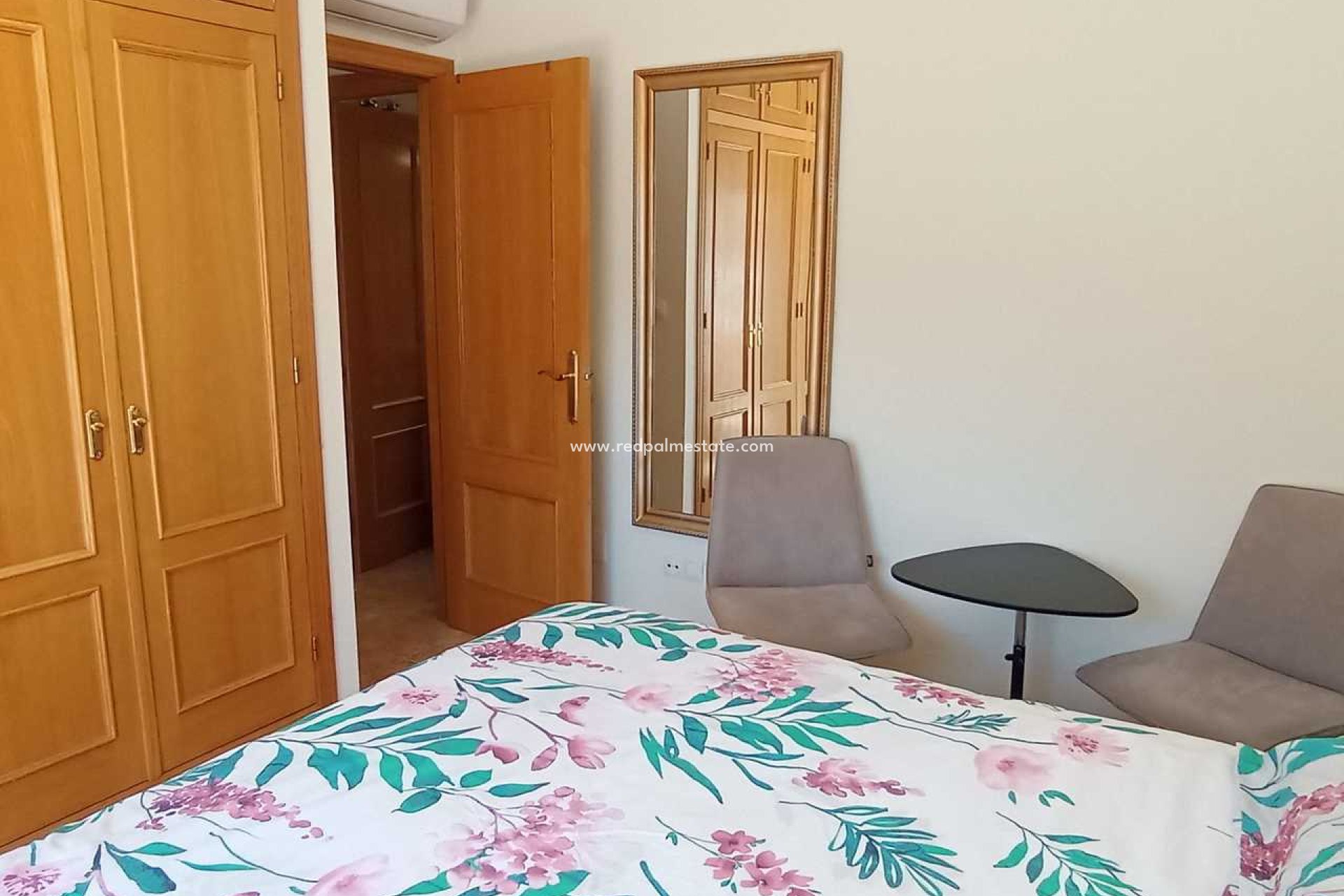 Resale - Town House -
Orihuela Costa - Inland