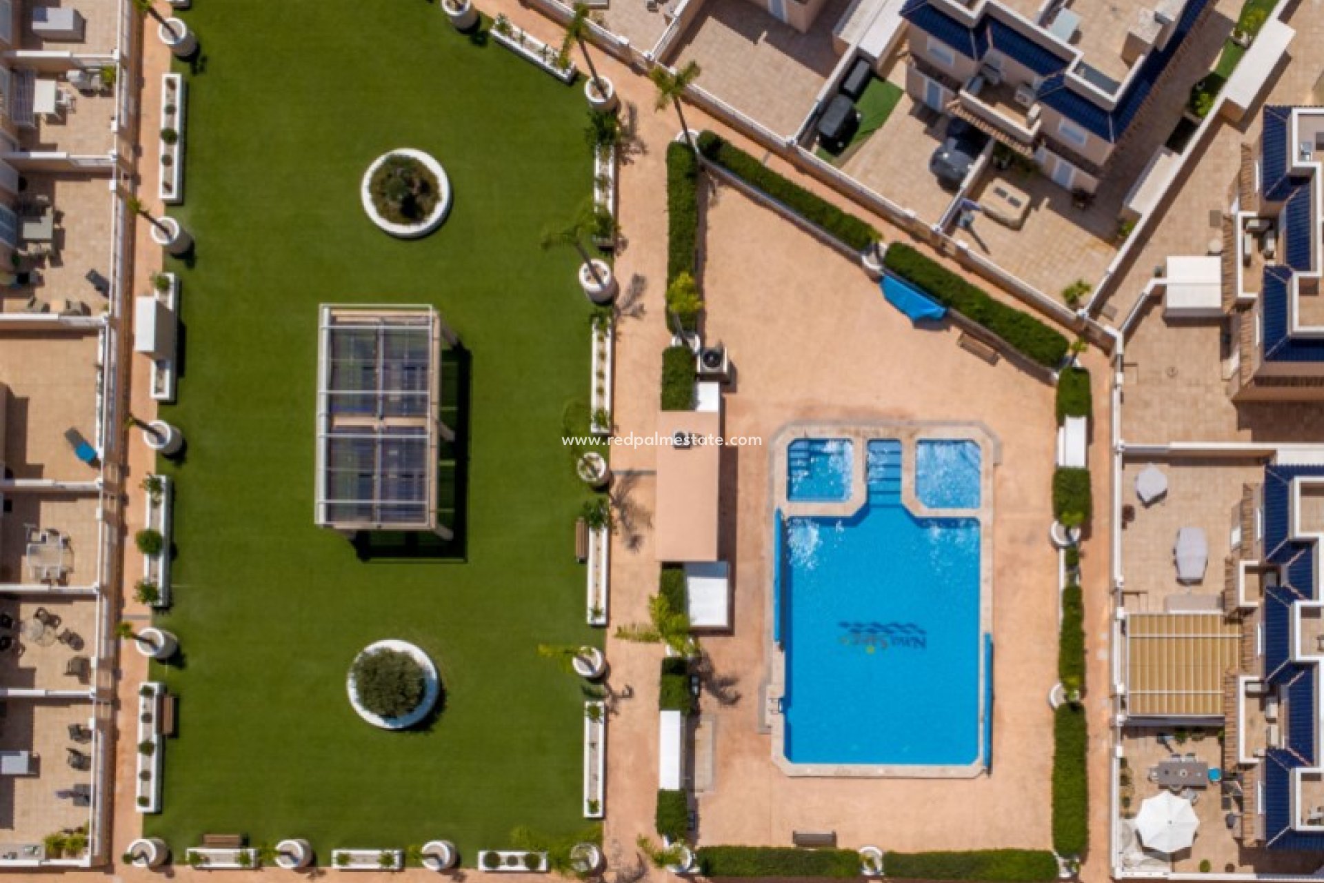 Resale - Town House -
Orihuela Costa - Inland