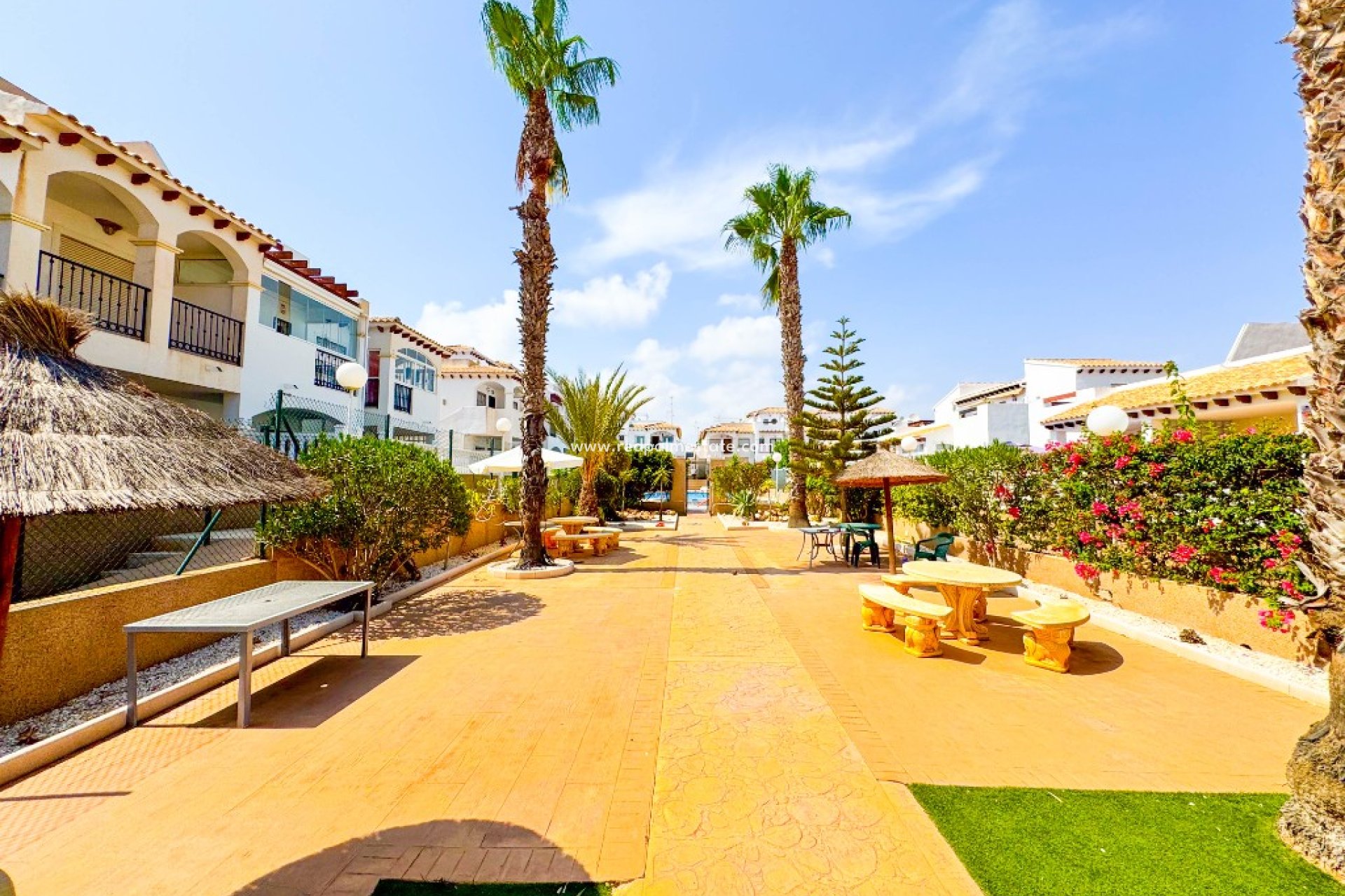 Resale - Town House -
Orihuela Costa - La Ciñuelica