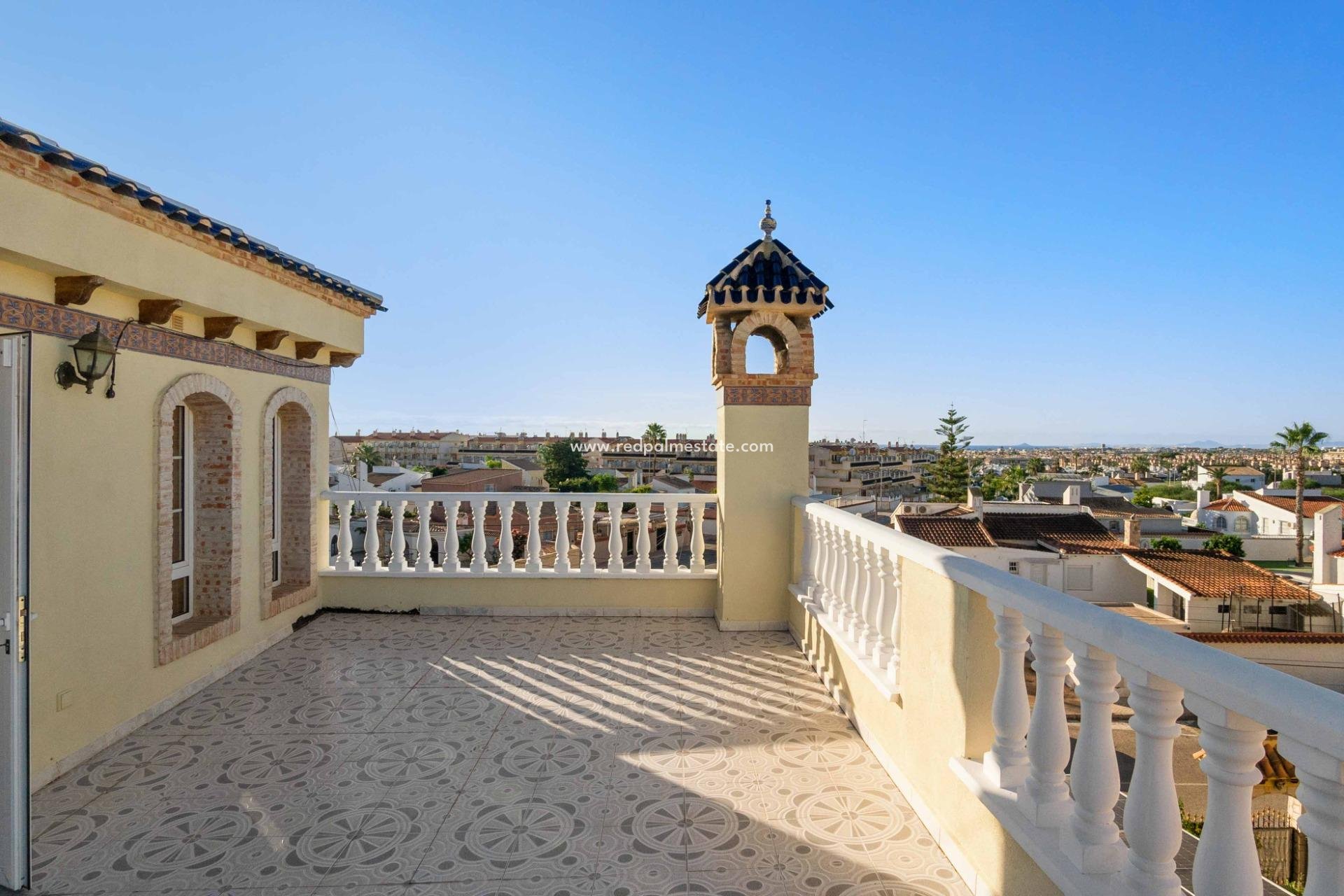 Resale - Town House -
Orihuela Costa - La Florida