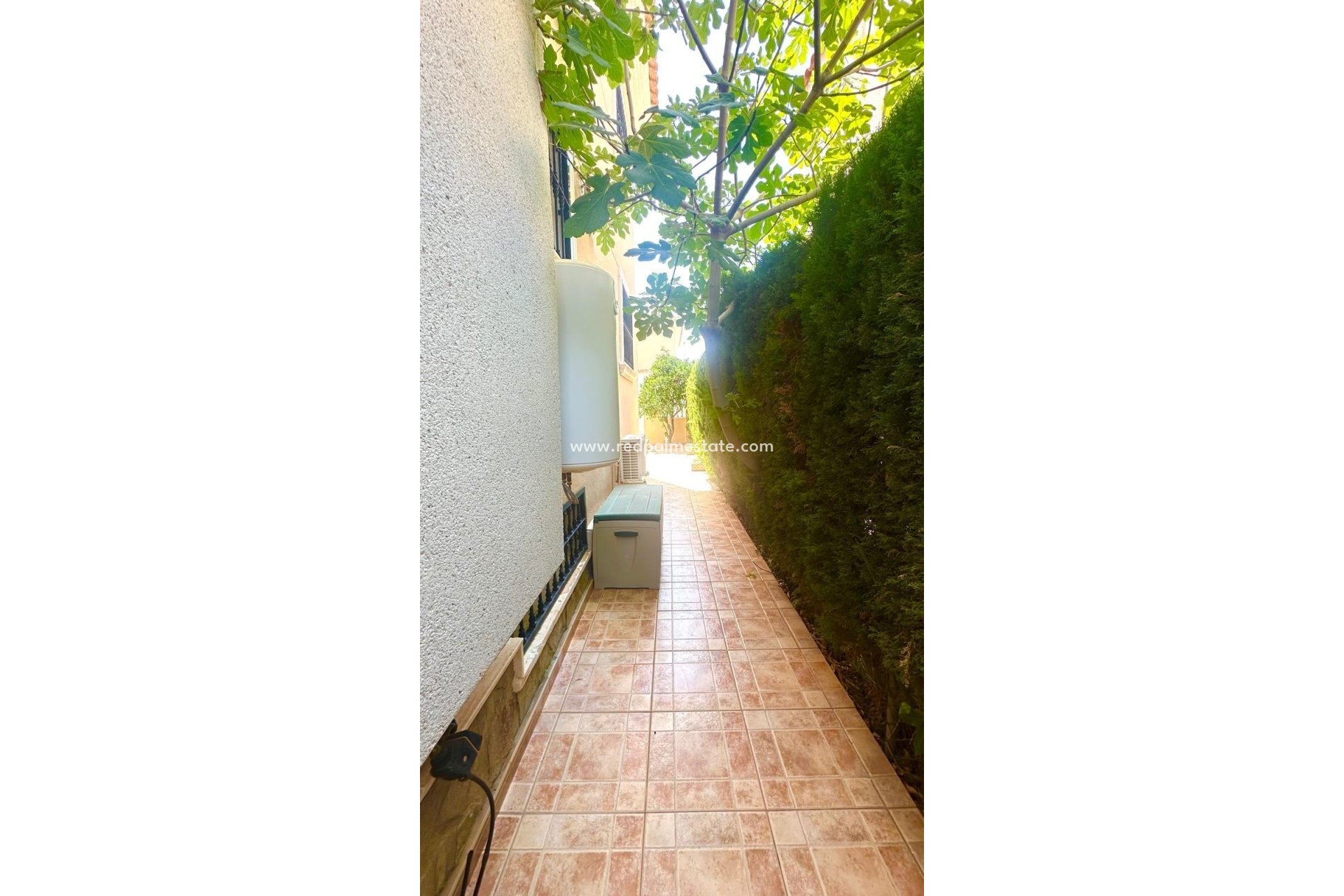 Resale - Town House -
Orihuela Costa - La Florida