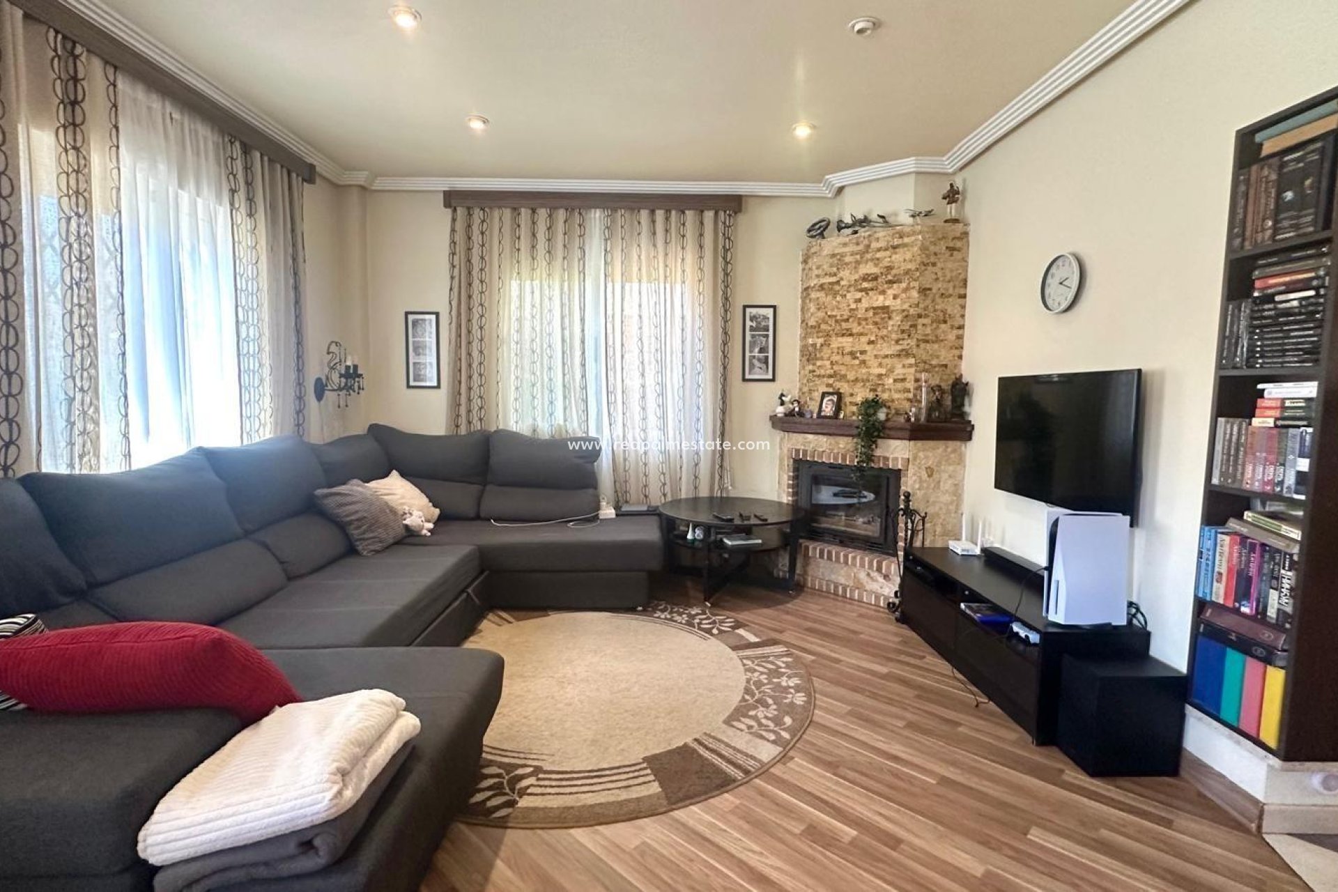 Resale - Town House -
Orihuela Costa - La Florida