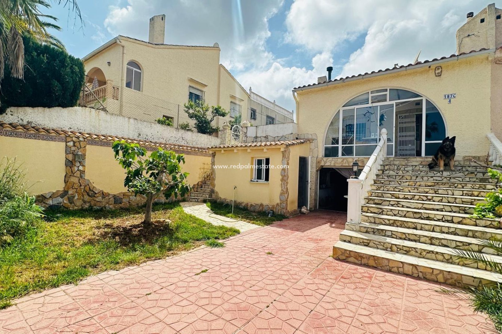 Resale - Town House -
Orihuela Costa - La Florida