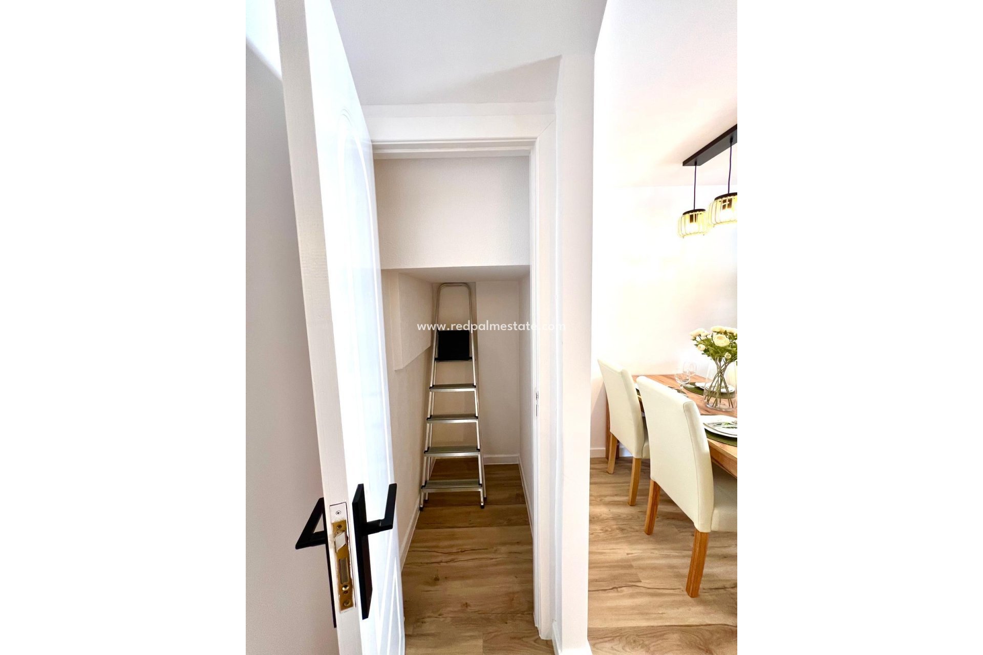 Resale - Town House -
Orihuela Costa - La Florida