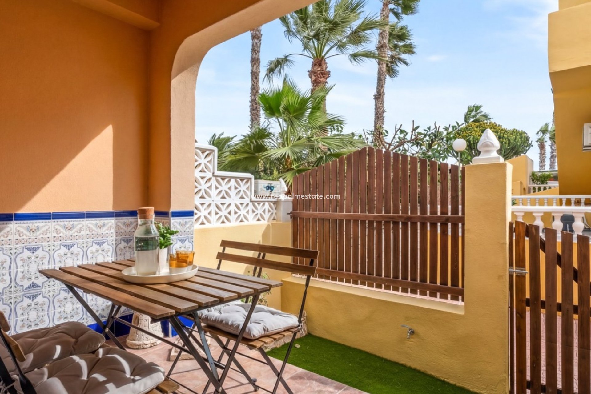 Resale - Town House -
Orihuela Costa - La Florida