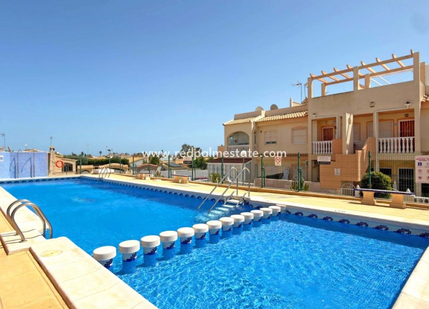 Resale - Town House -
Orihuela Costa - La Florida