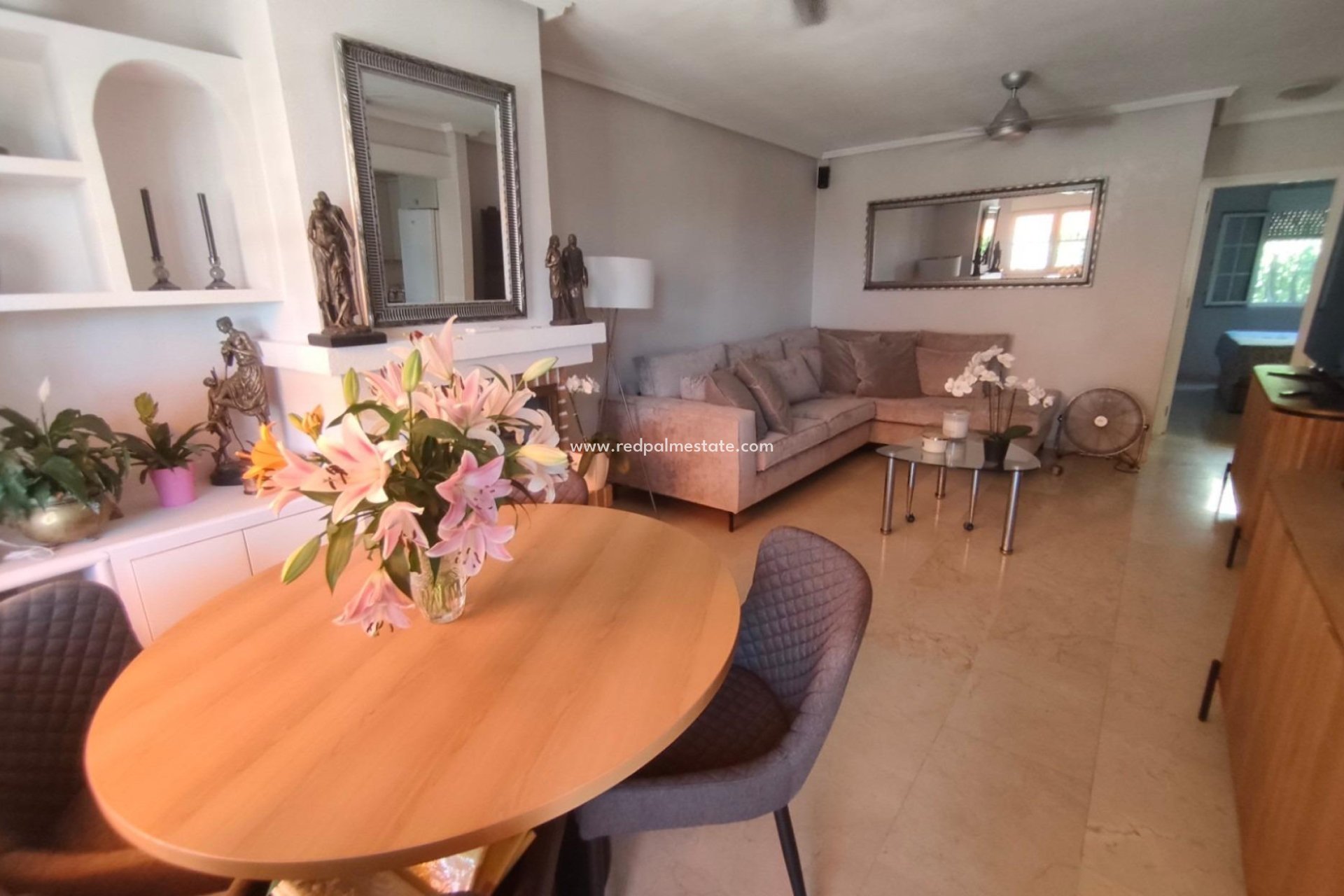 Resale - Town House -
Orihuela Costa - La Regia
