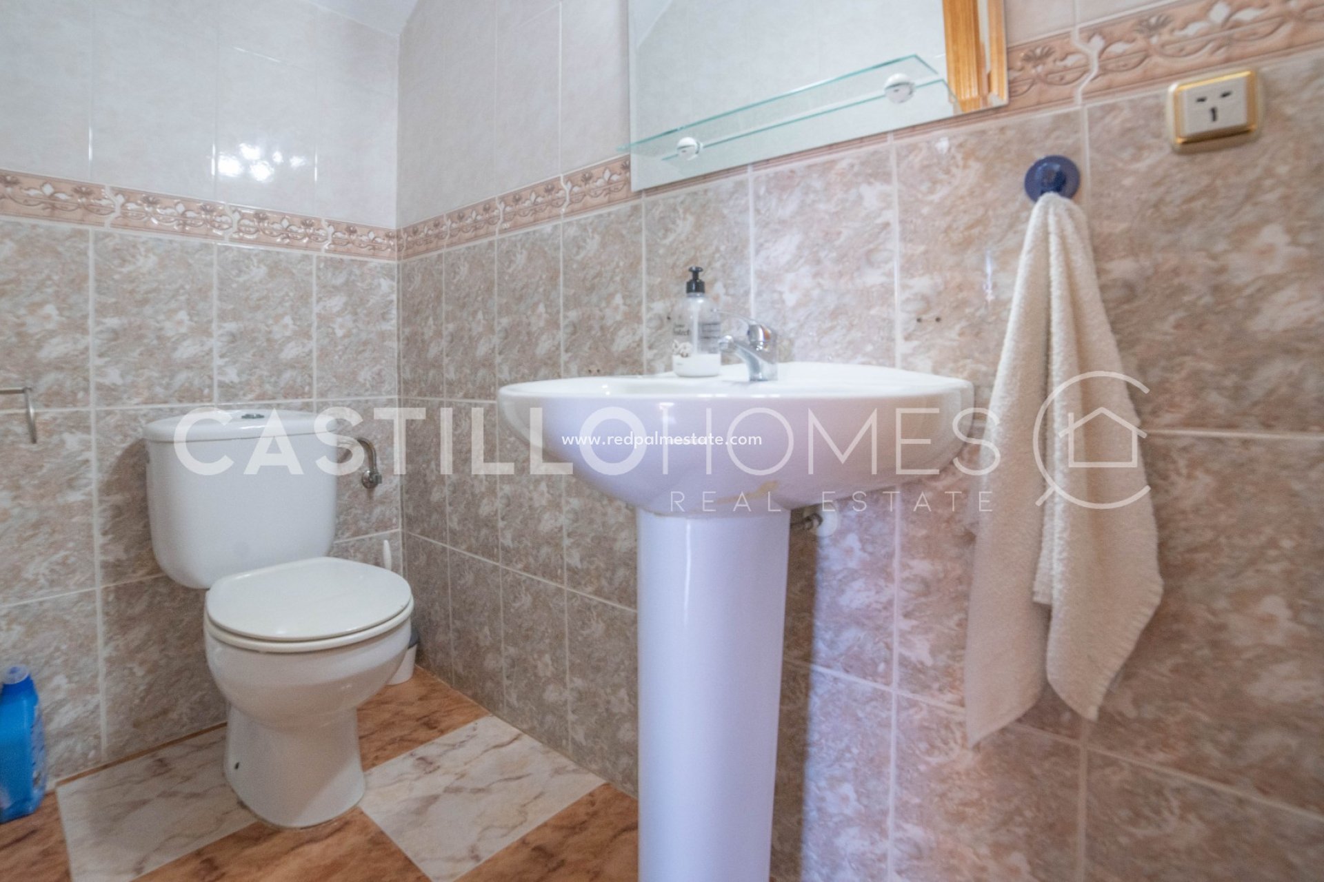 Resale - Town House -
Orihuela Costa - La Regia