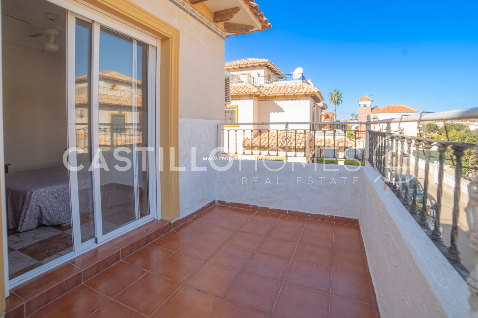 Resale - Town House -
Orihuela Costa - La Regia