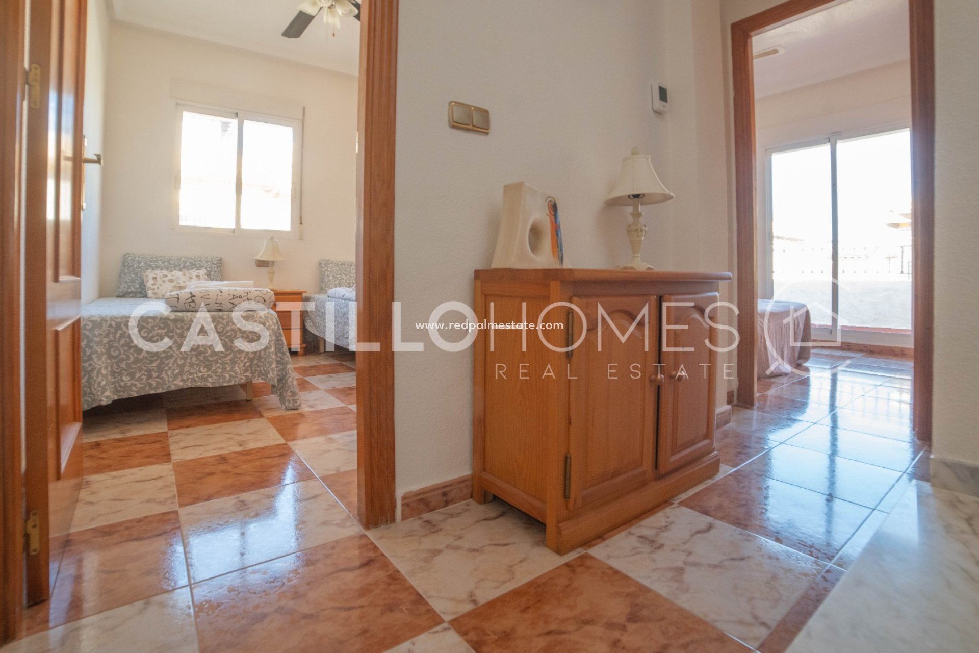 Resale - Town House -
Orihuela Costa - La Regia