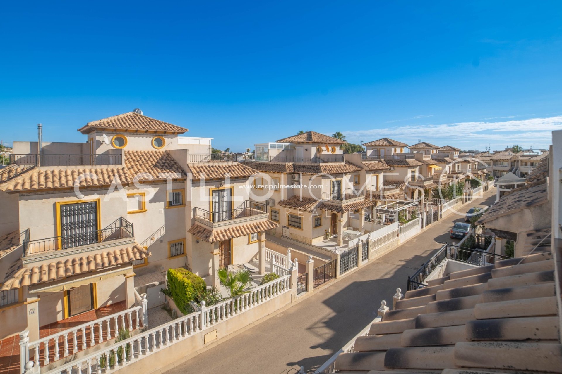 Resale - Town House -
Orihuela Costa - La Regia