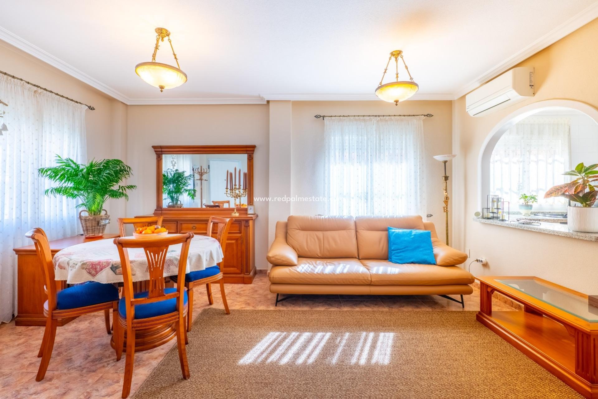 Resale - Town House -
Orihuela Costa - La Regia