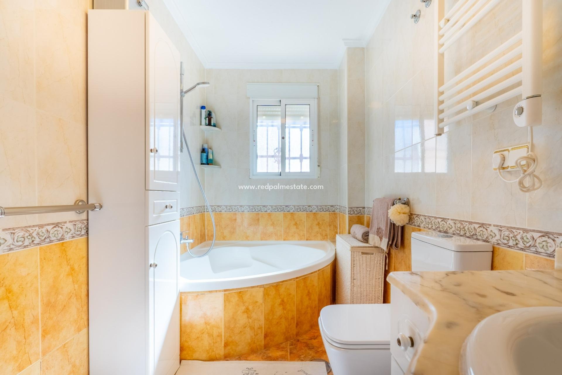 Resale - Town House -
Orihuela Costa - La Regia