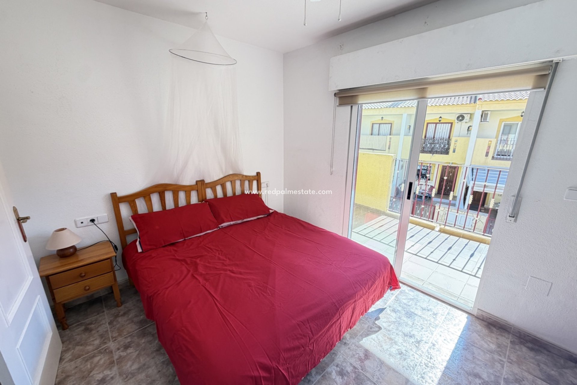 Resale - Town House -
Orihuela Costa - La Zenia