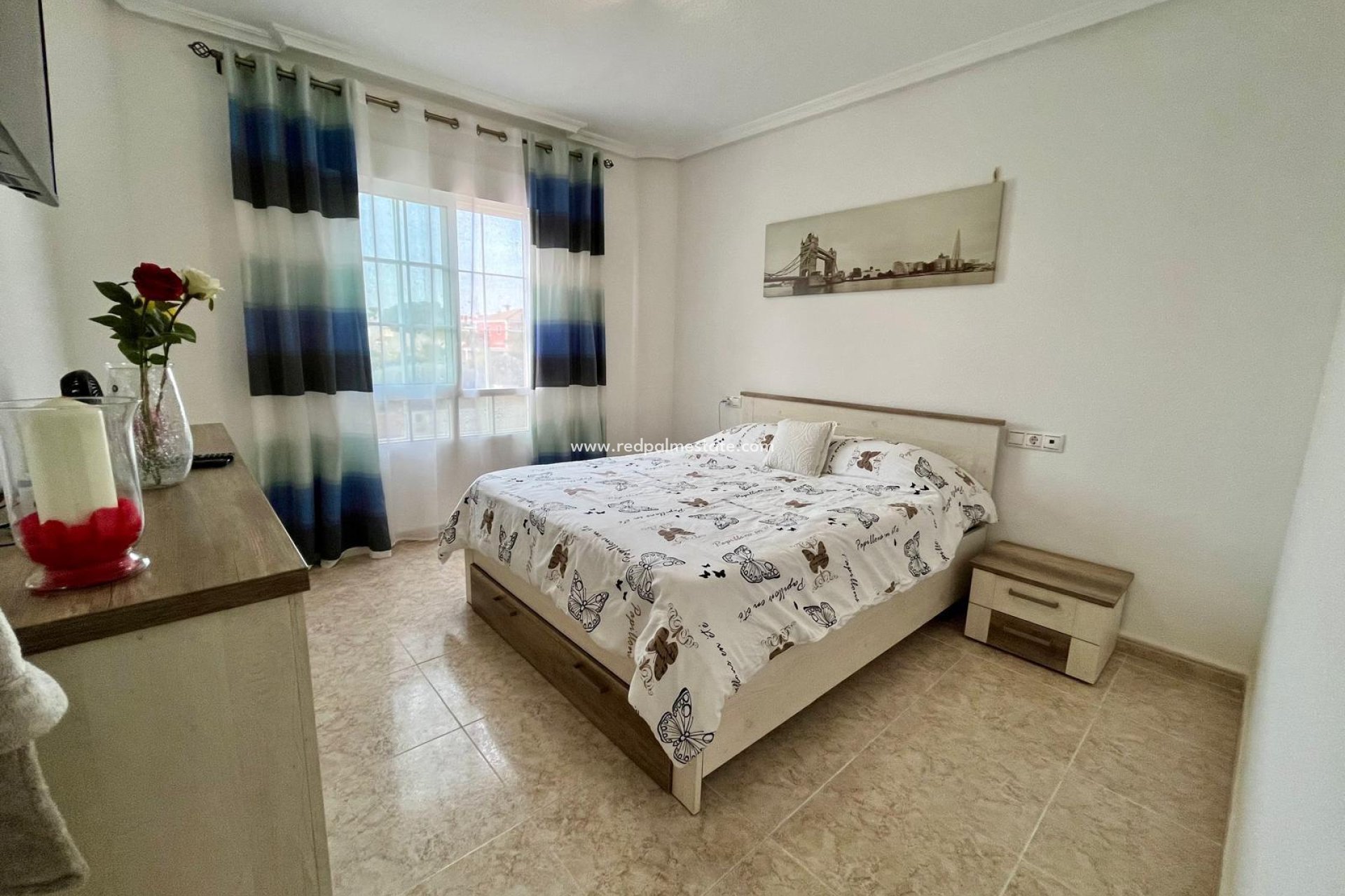 Resale - Town House -
Orihuela Costa - La Zenia