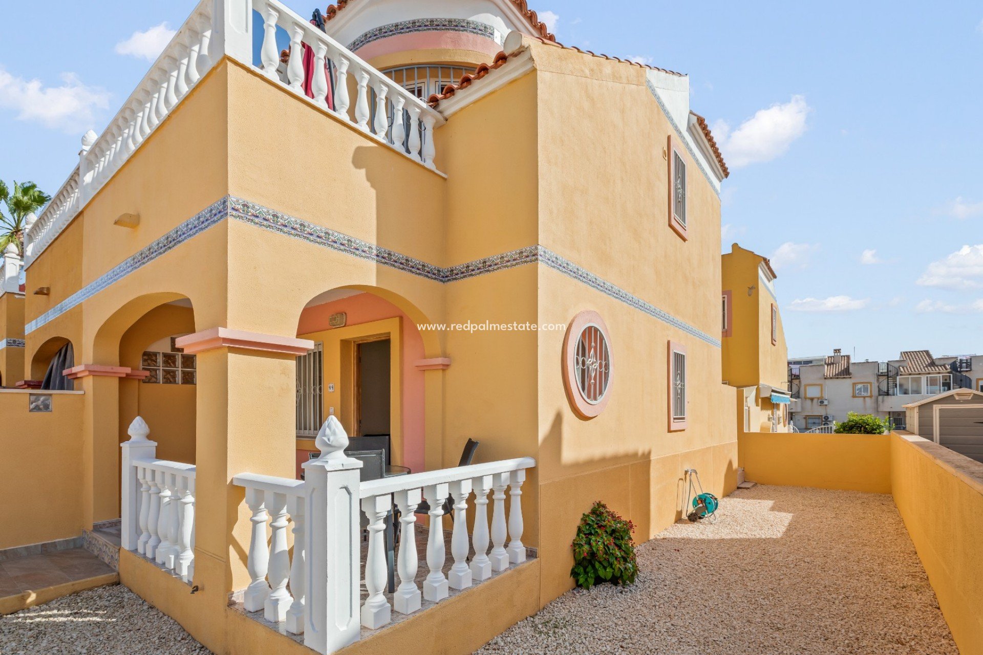 Resale - Town House -
Orihuela Costa - La Zenia