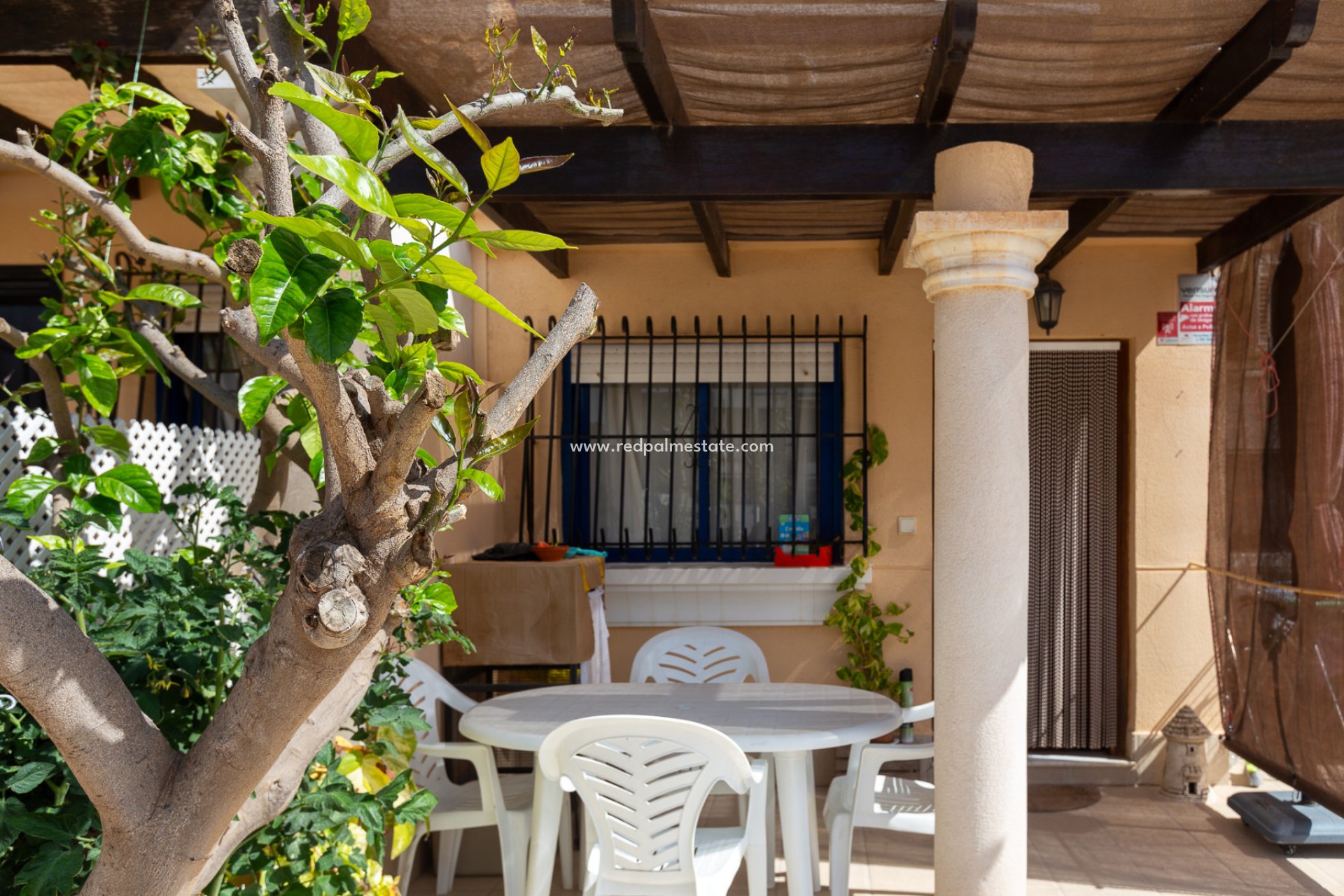 Resale - Town House -
Orihuela Costa - La Zenia