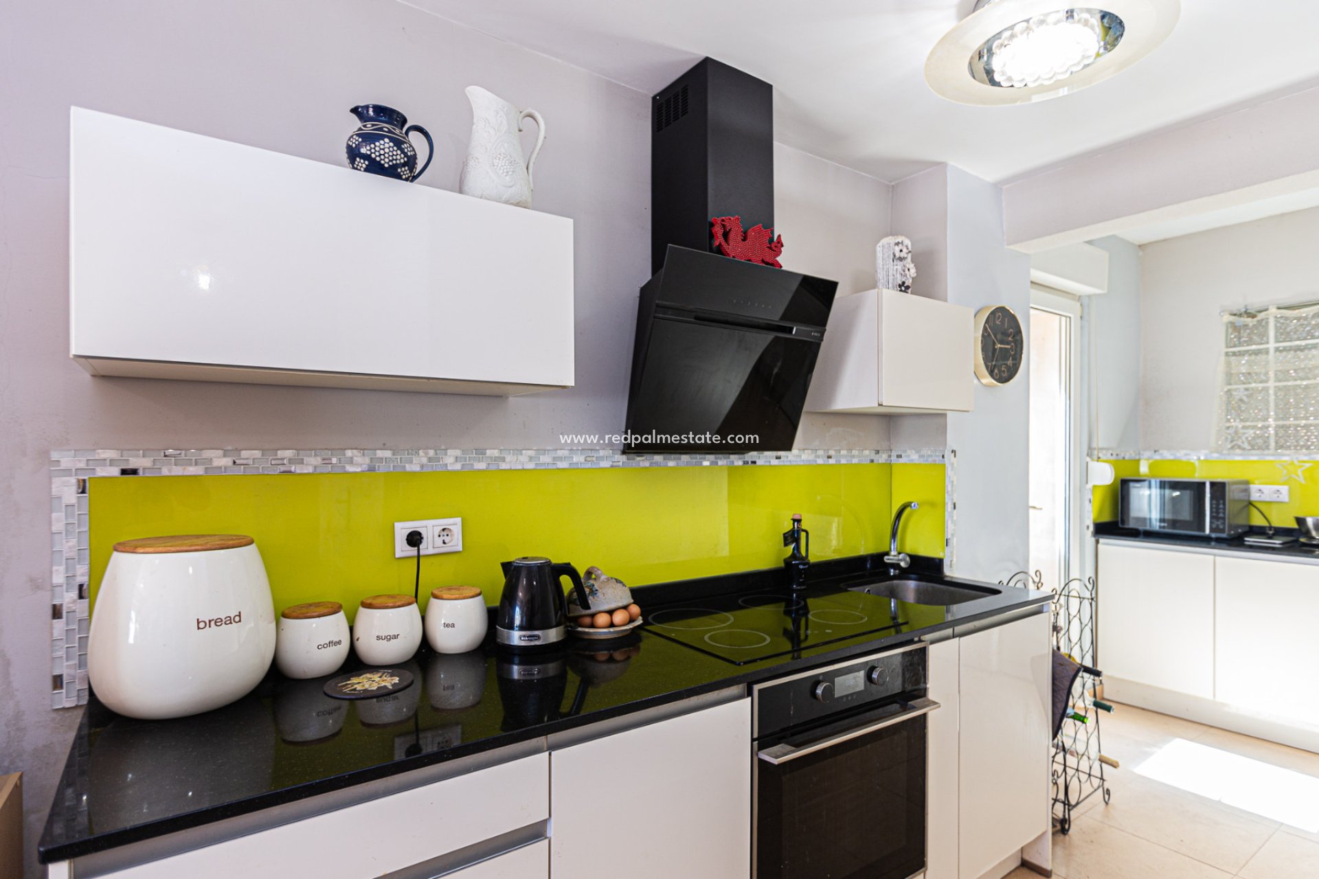 Resale - Town House -
Orihuela Costa - La Zenia