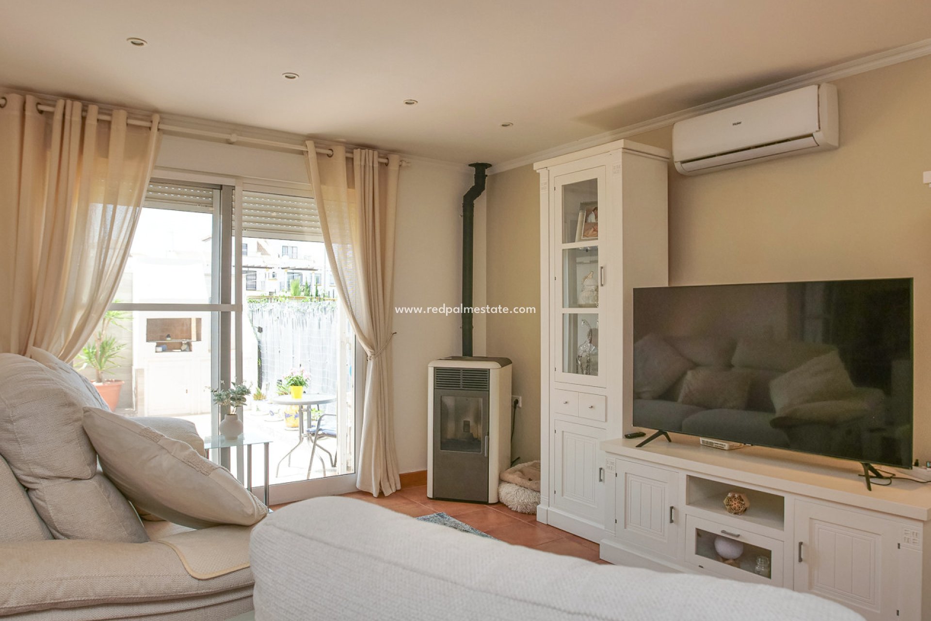 Resale - Town House -
Orihuela Costa - La Zenia