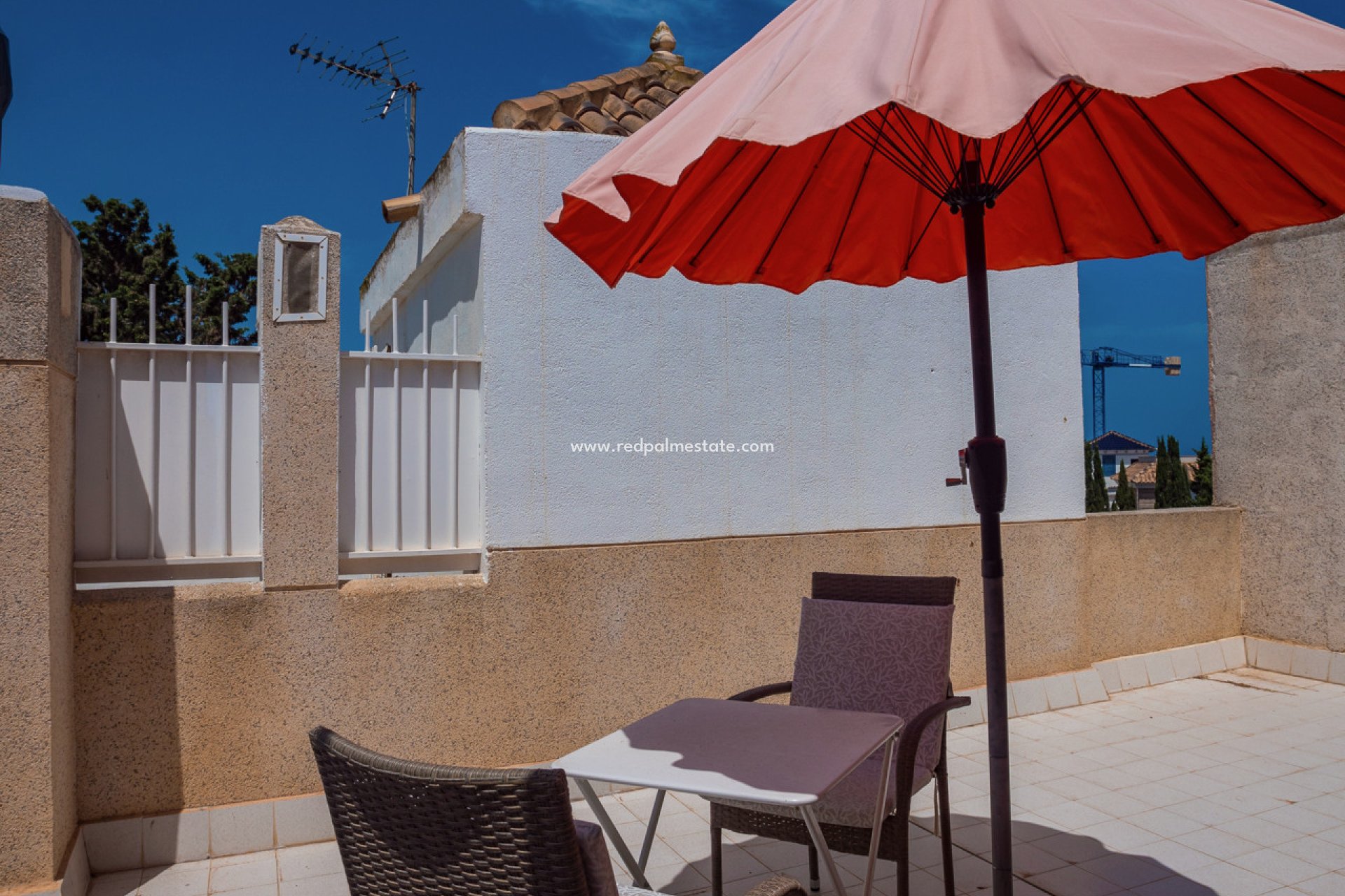 Resale - Town House -
Orihuela Costa - La Zenia