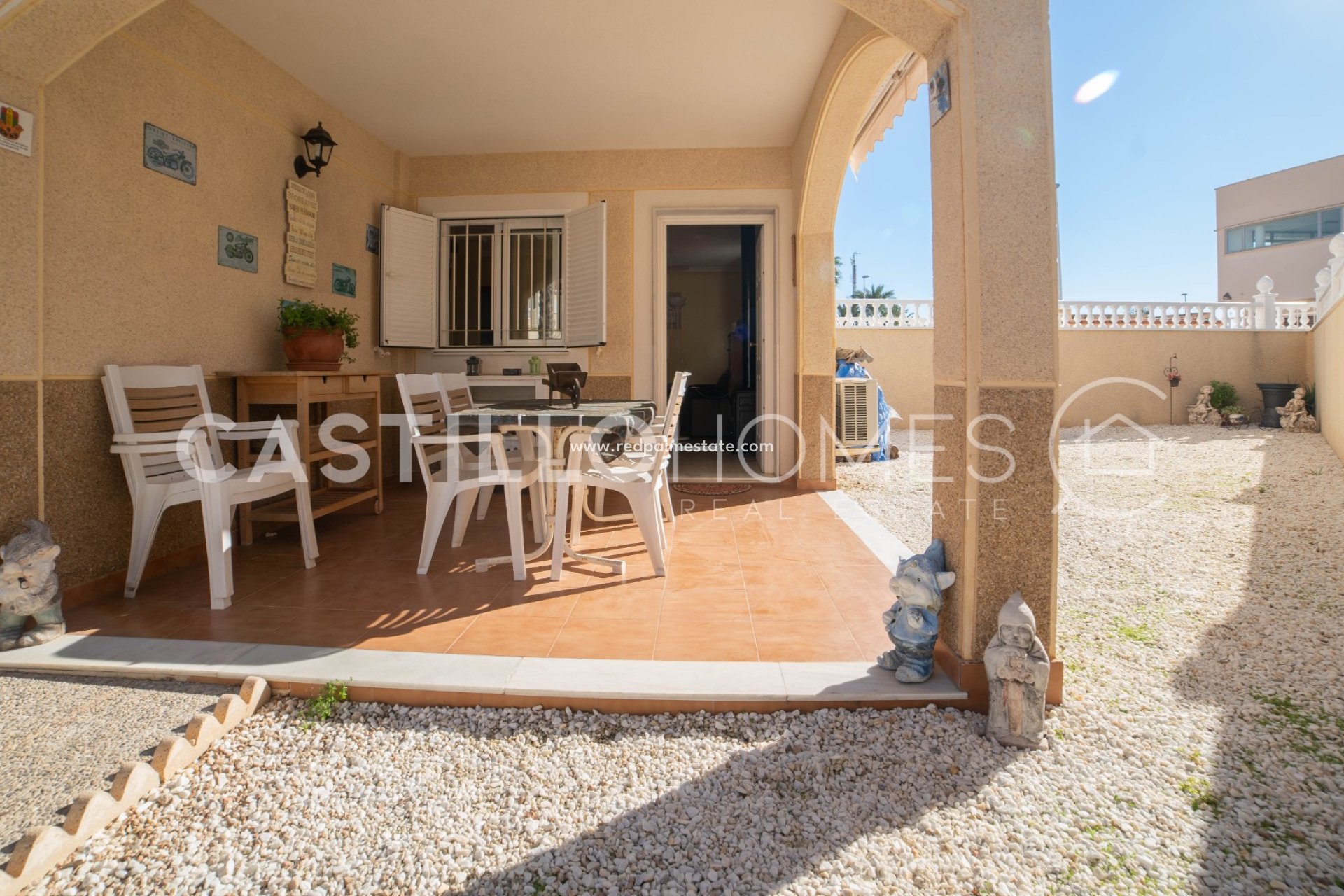 Resale - Town House -
Orihuela Costa - La Zenia