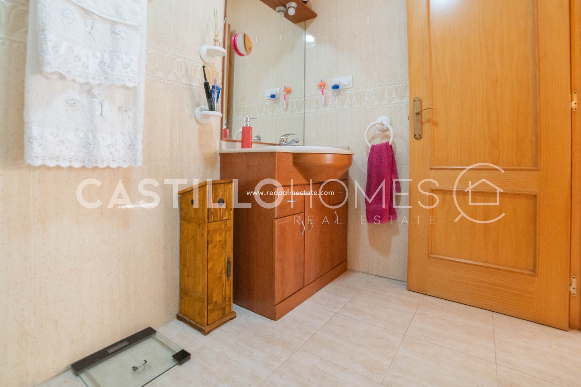 Resale - Town House -
Orihuela Costa - La Zenia