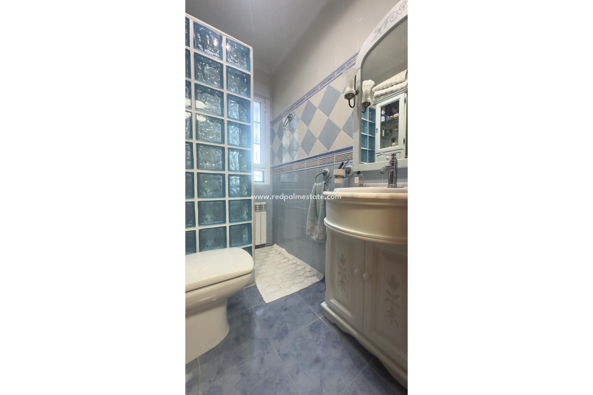 Resale - Town House -
Orihuela Costa - La Zenia