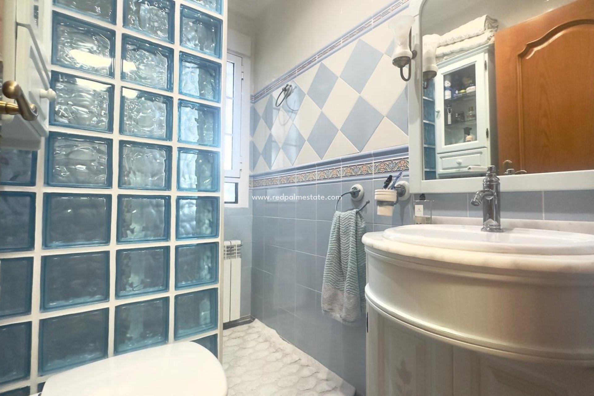 Resale - Town House -
Orihuela Costa - La Zenia