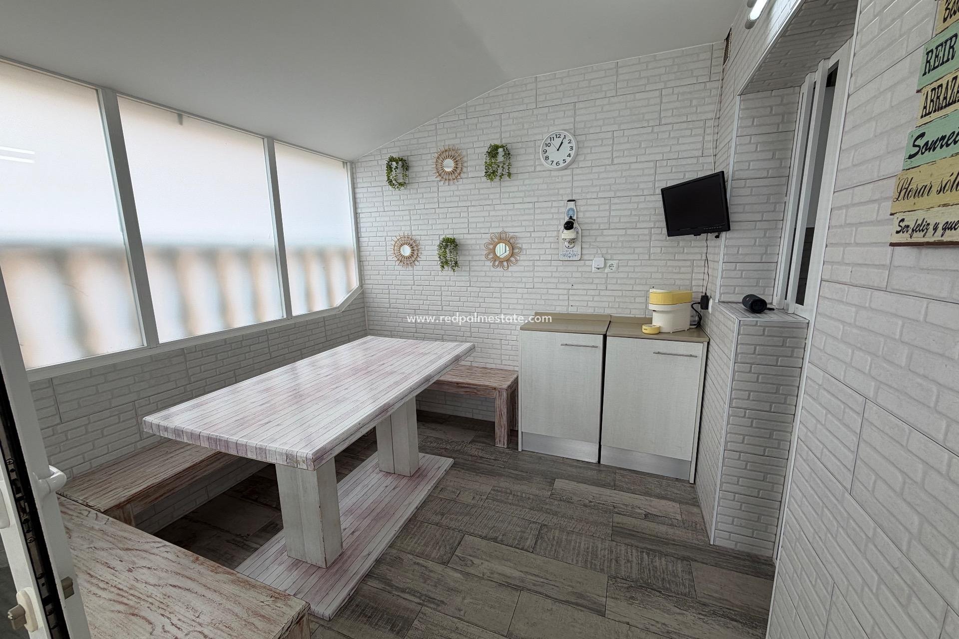 Resale - Town House -
Orihuela Costa - La Zenia