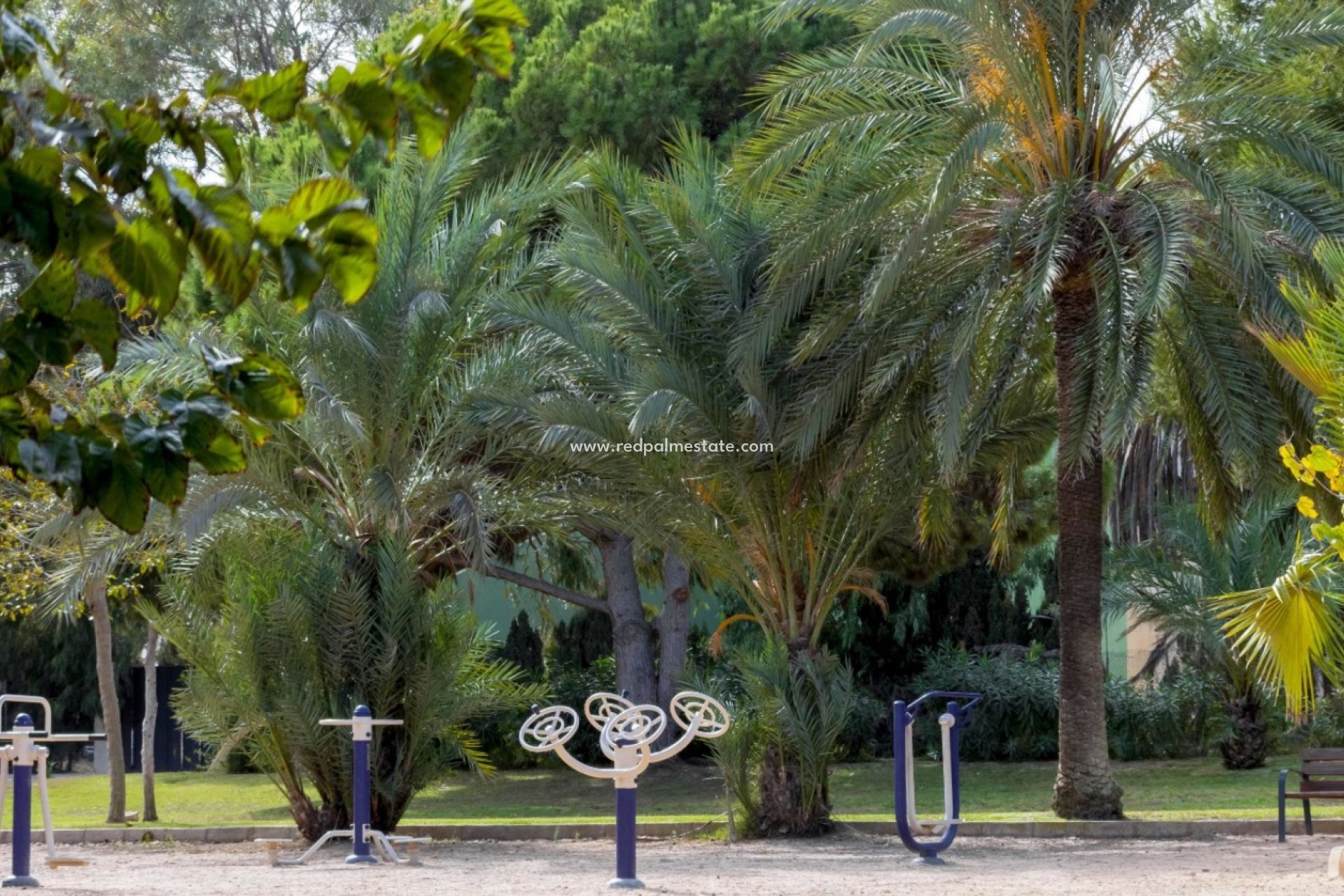 Resale - Town House -
Orihuela Costa - La Zenia