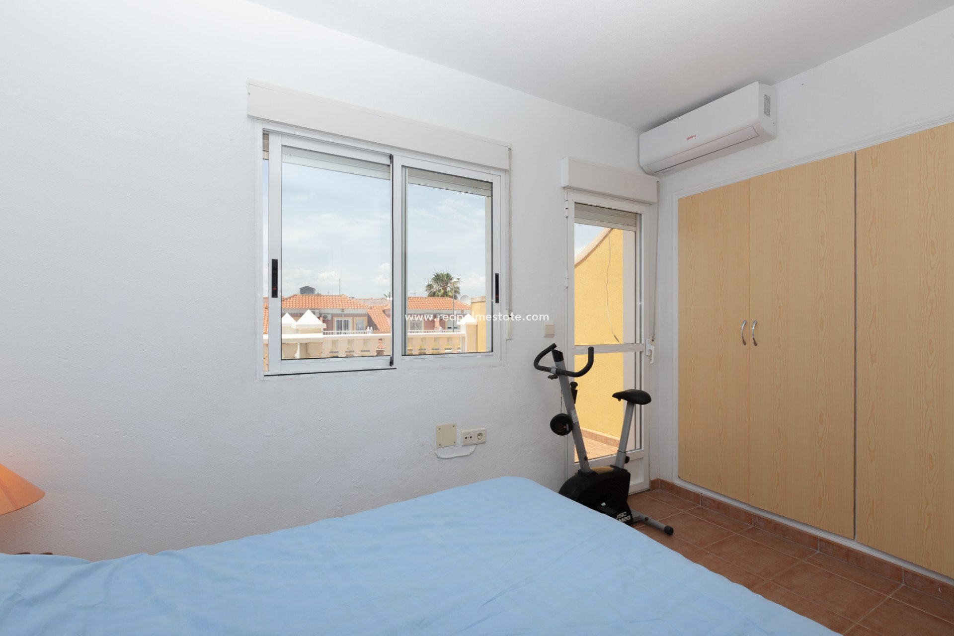 Resale - Town House -
Orihuela Costa - La Zenia