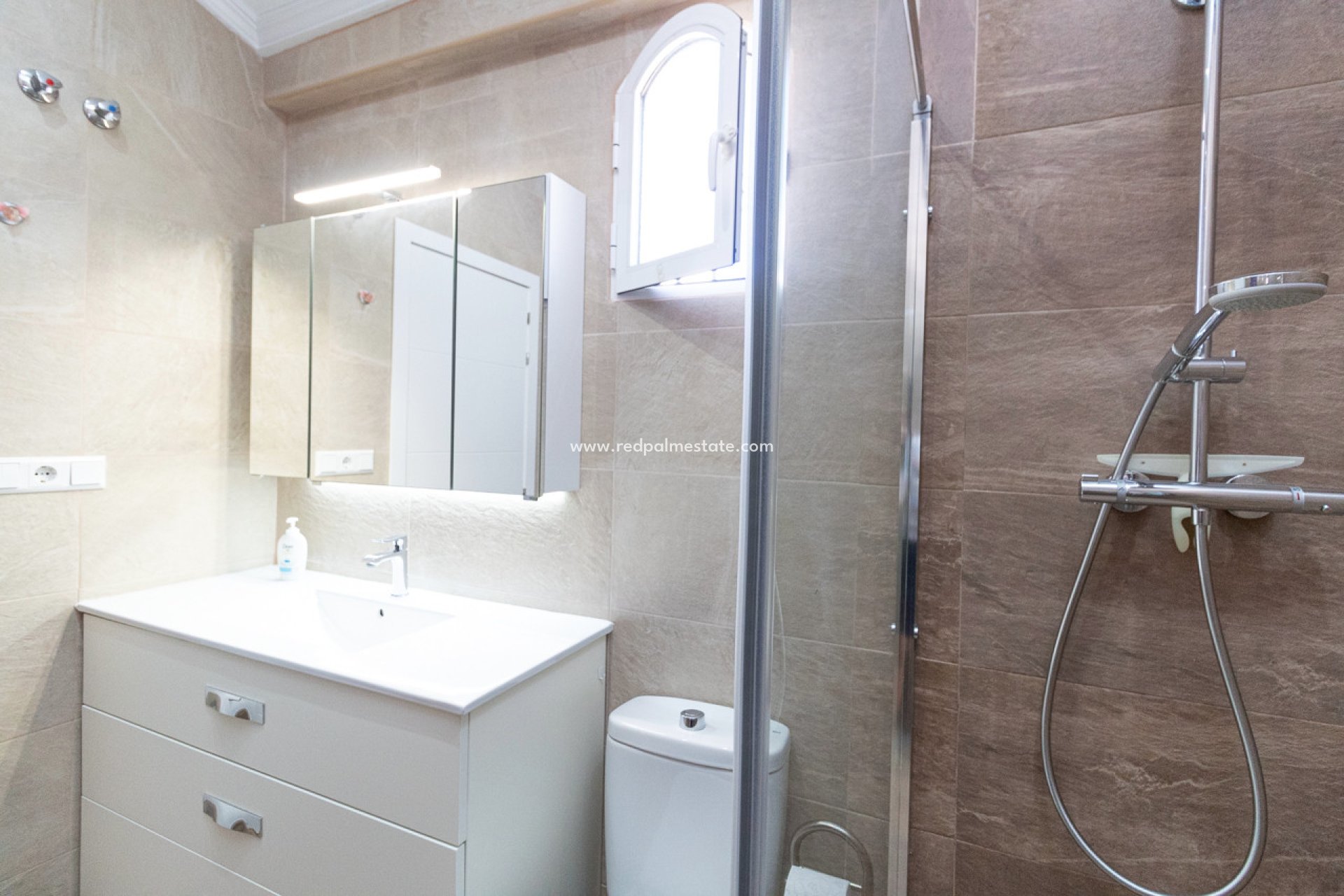 Resale - Town House -
Orihuela Costa - La Zenia