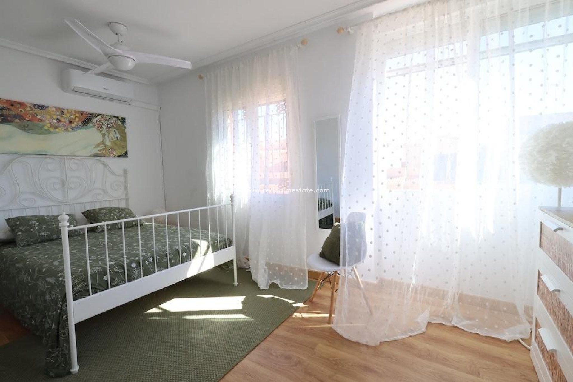 Resale - Town House -
Orihuela Costa - La Zenia