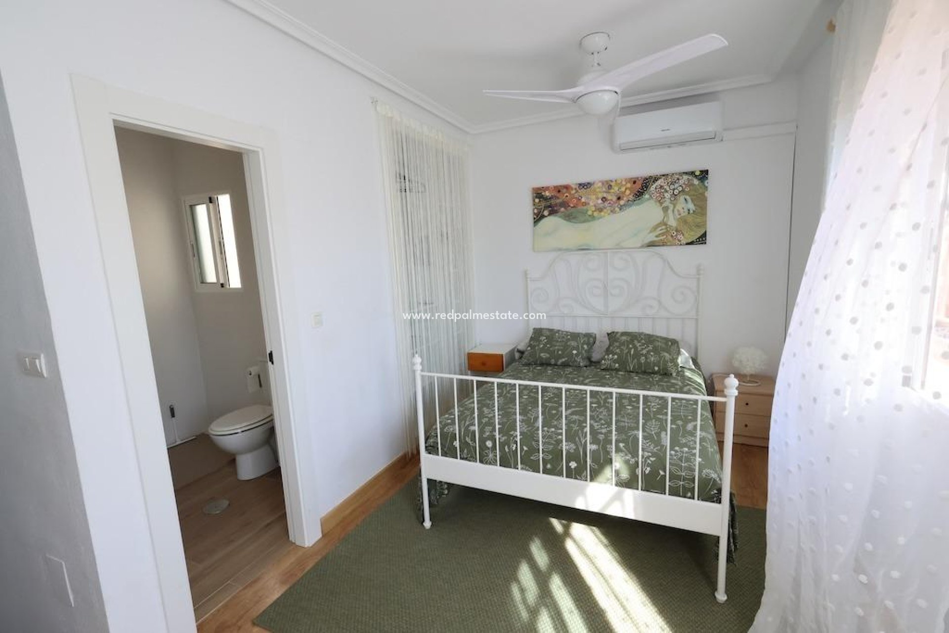 Resale - Town House -
Orihuela Costa - La Zenia
