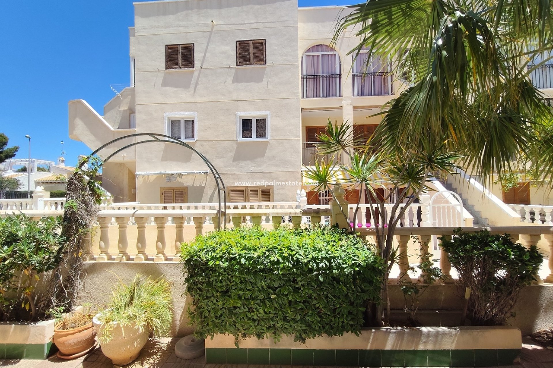 Resale - Town House -
Orihuela Costa - La Zenia