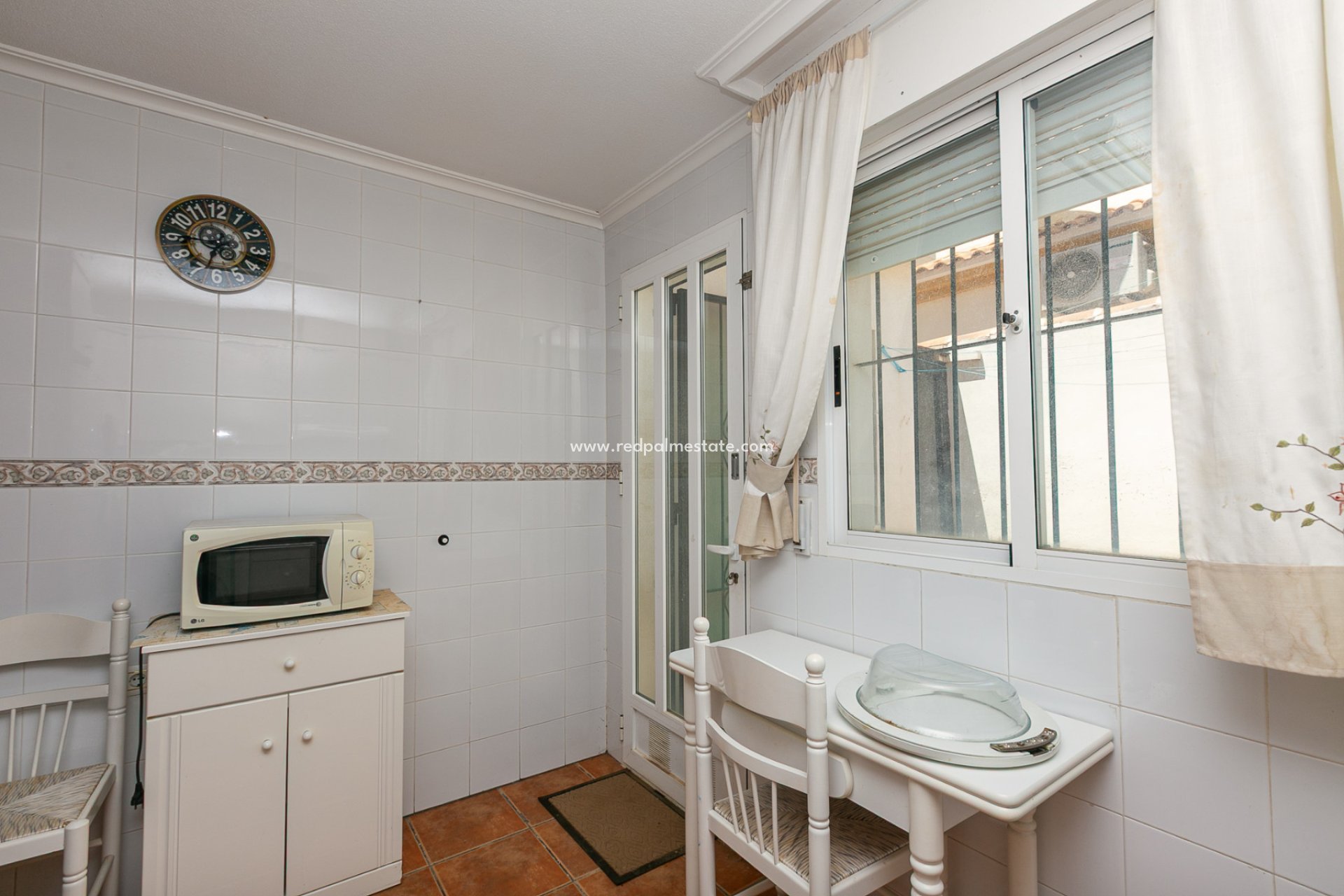 Resale - Town House -
Orihuela Costa - La Zenia