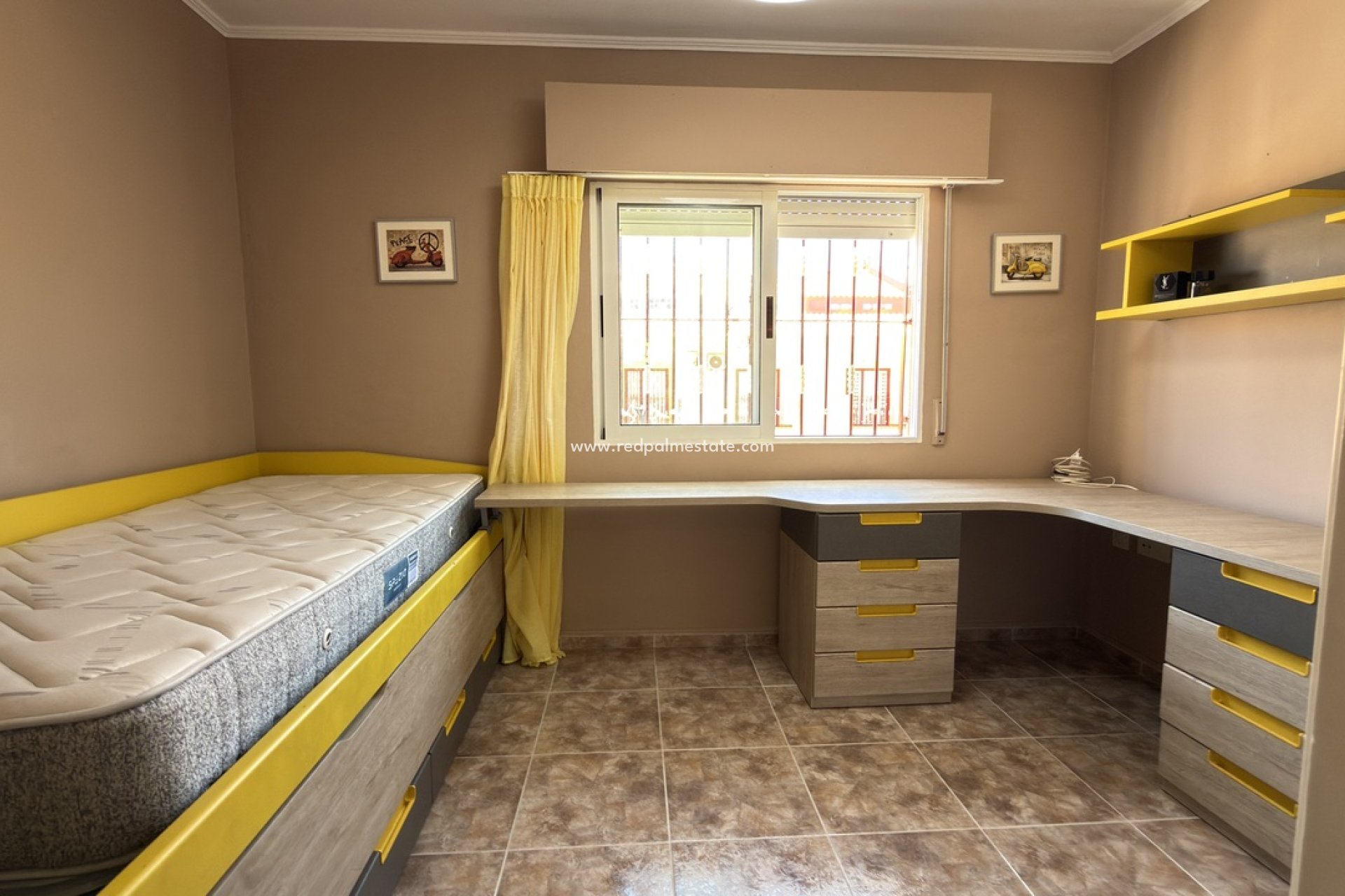 Resale - Town House -
Orihuela Costa - La Zenia