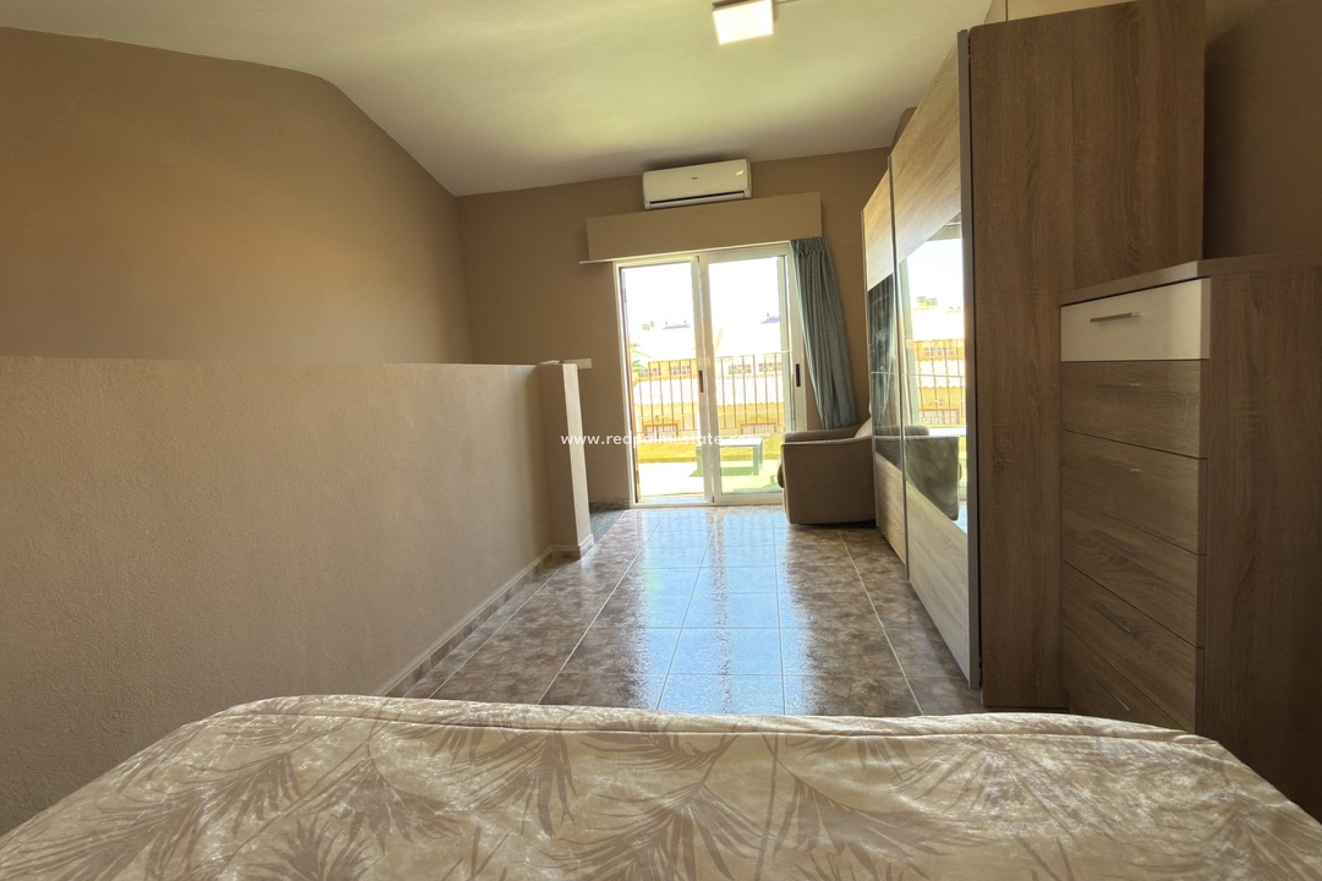 Resale - Town House -
Orihuela Costa - La Zenia