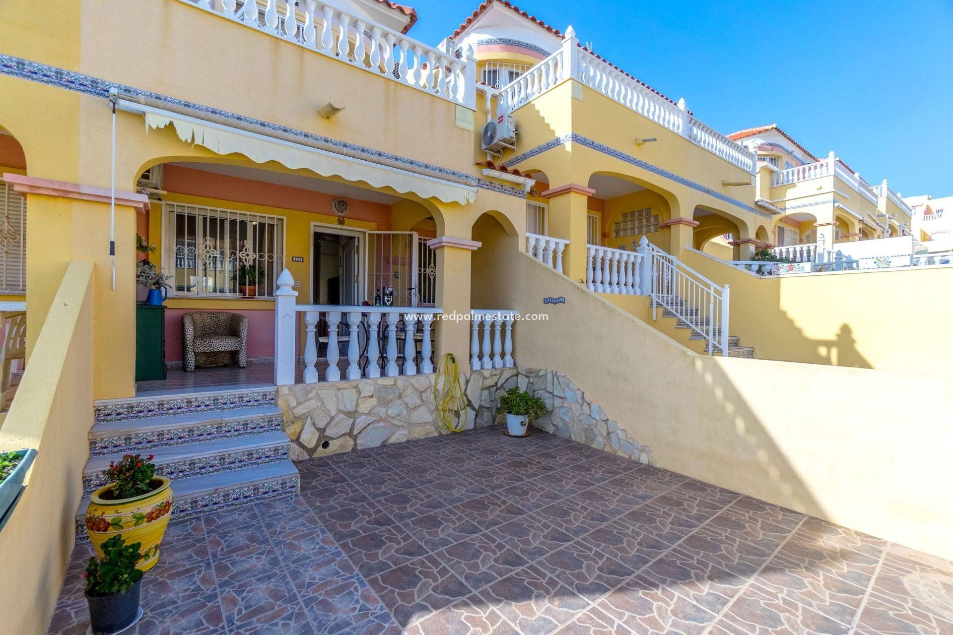 Resale - Town House -
Orihuela Costa - Las Filipinas